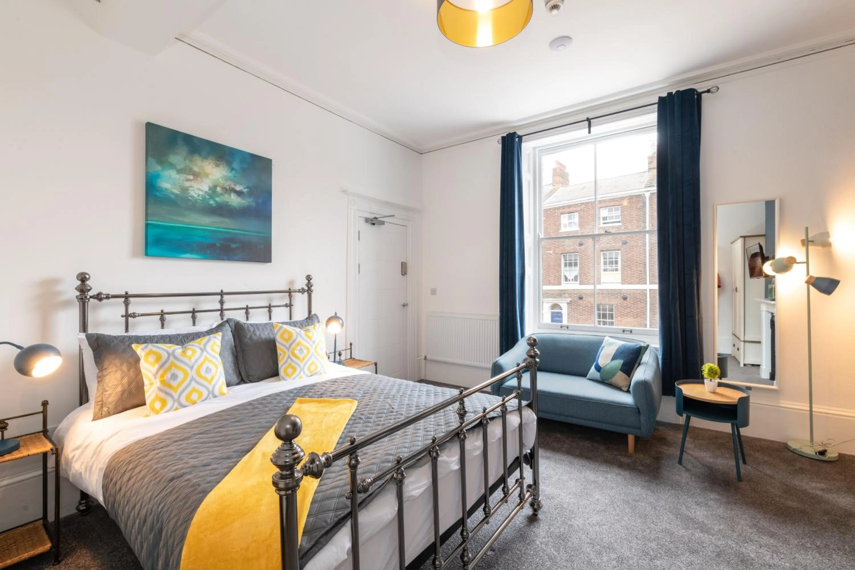 Deluxe King Room in BrickSage Rooms, King's Lynn South Gate