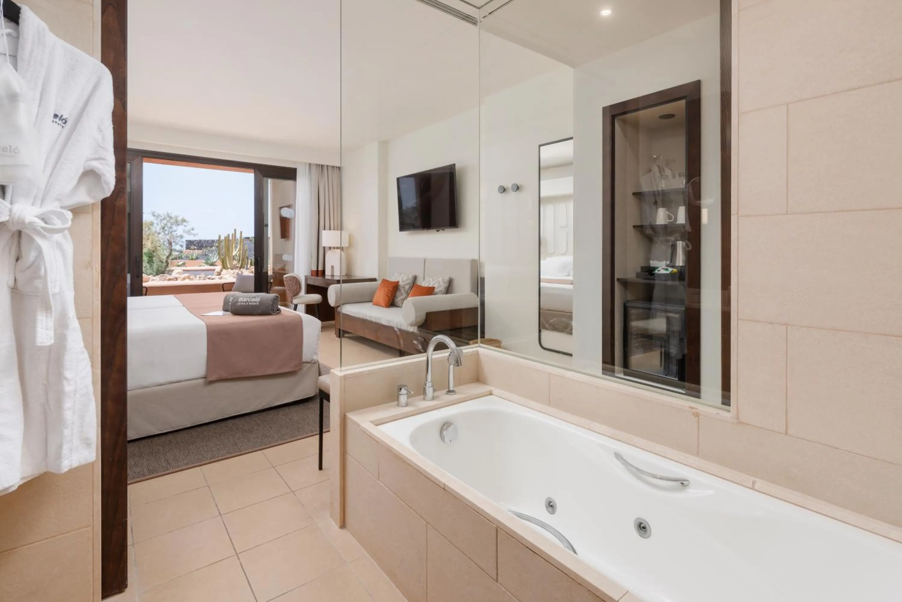 Deluxe Room - single occupancy in Barceló Tenerife Royal Level