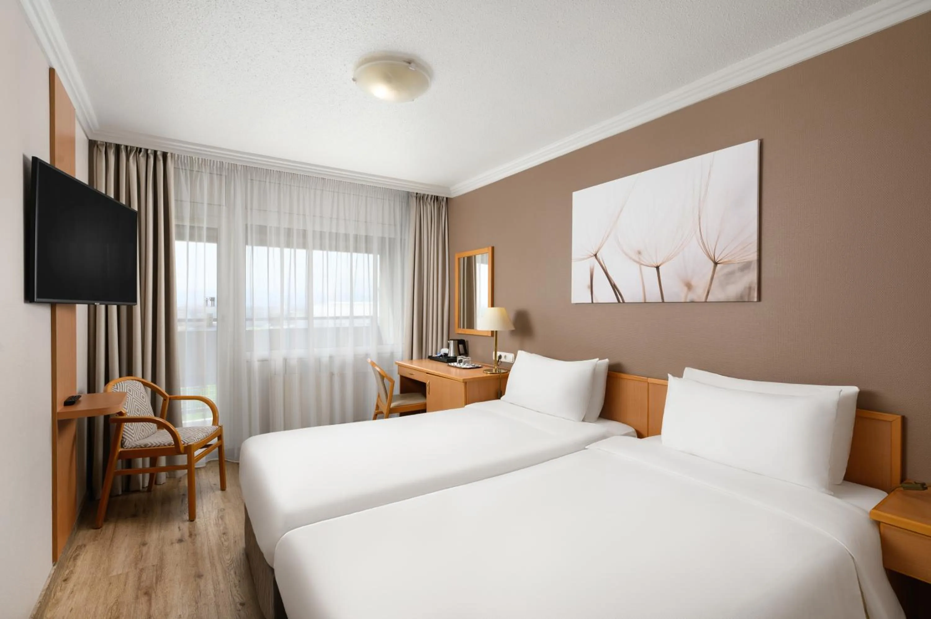  Superior Twin Room in Danubius Hotel Arena