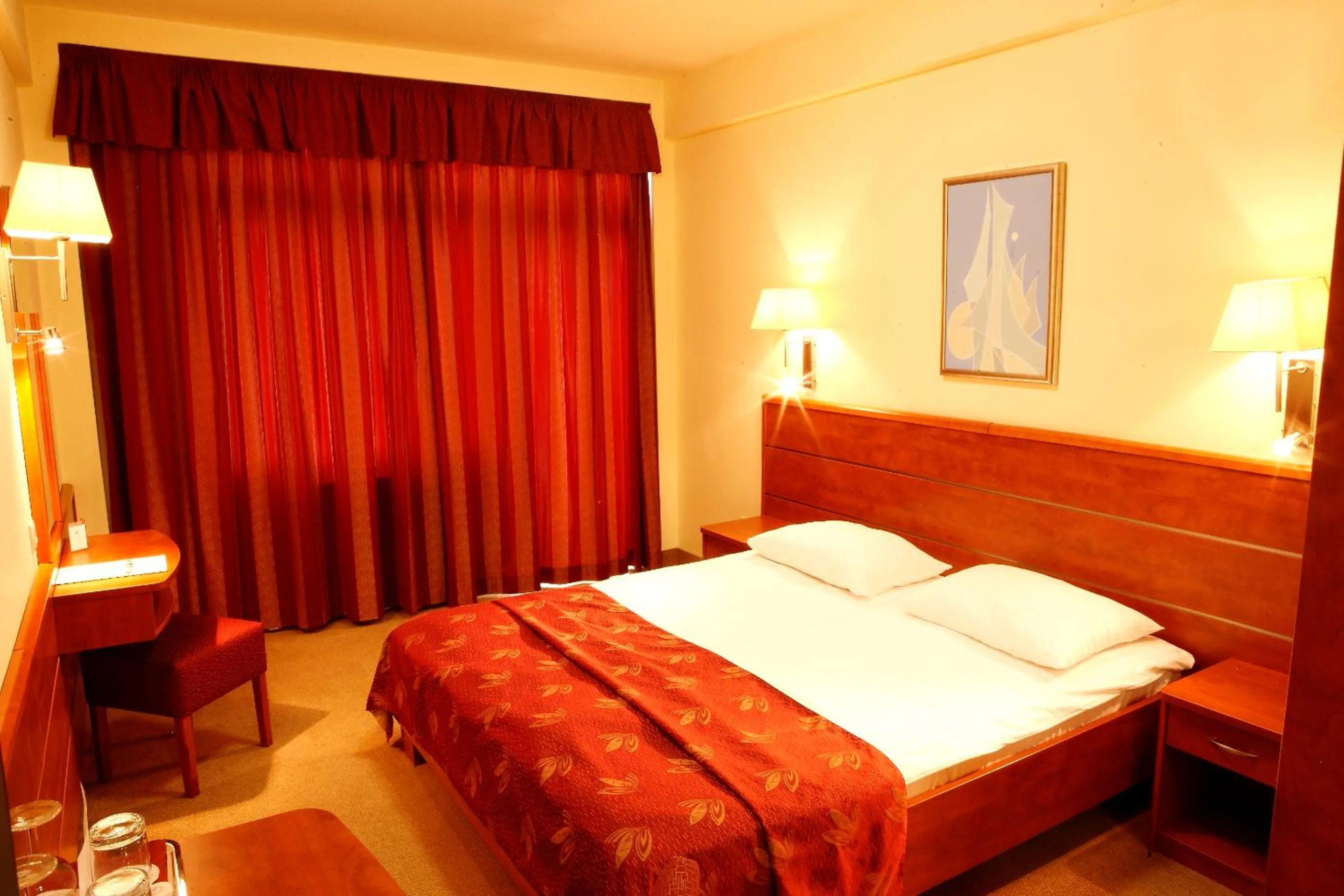 Superior Single Room in Benczur Hotel