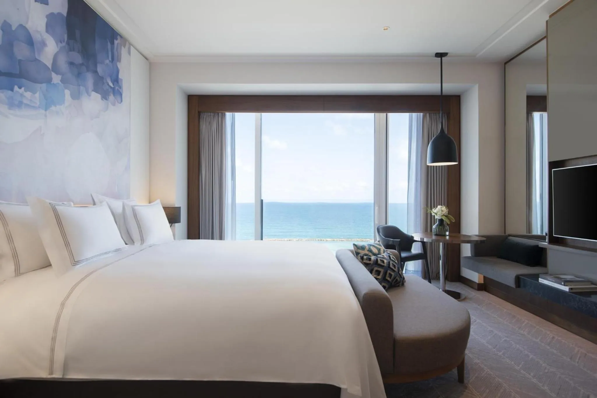 Deluxe Sea Front Room in The David Kempinski Tel Aviv