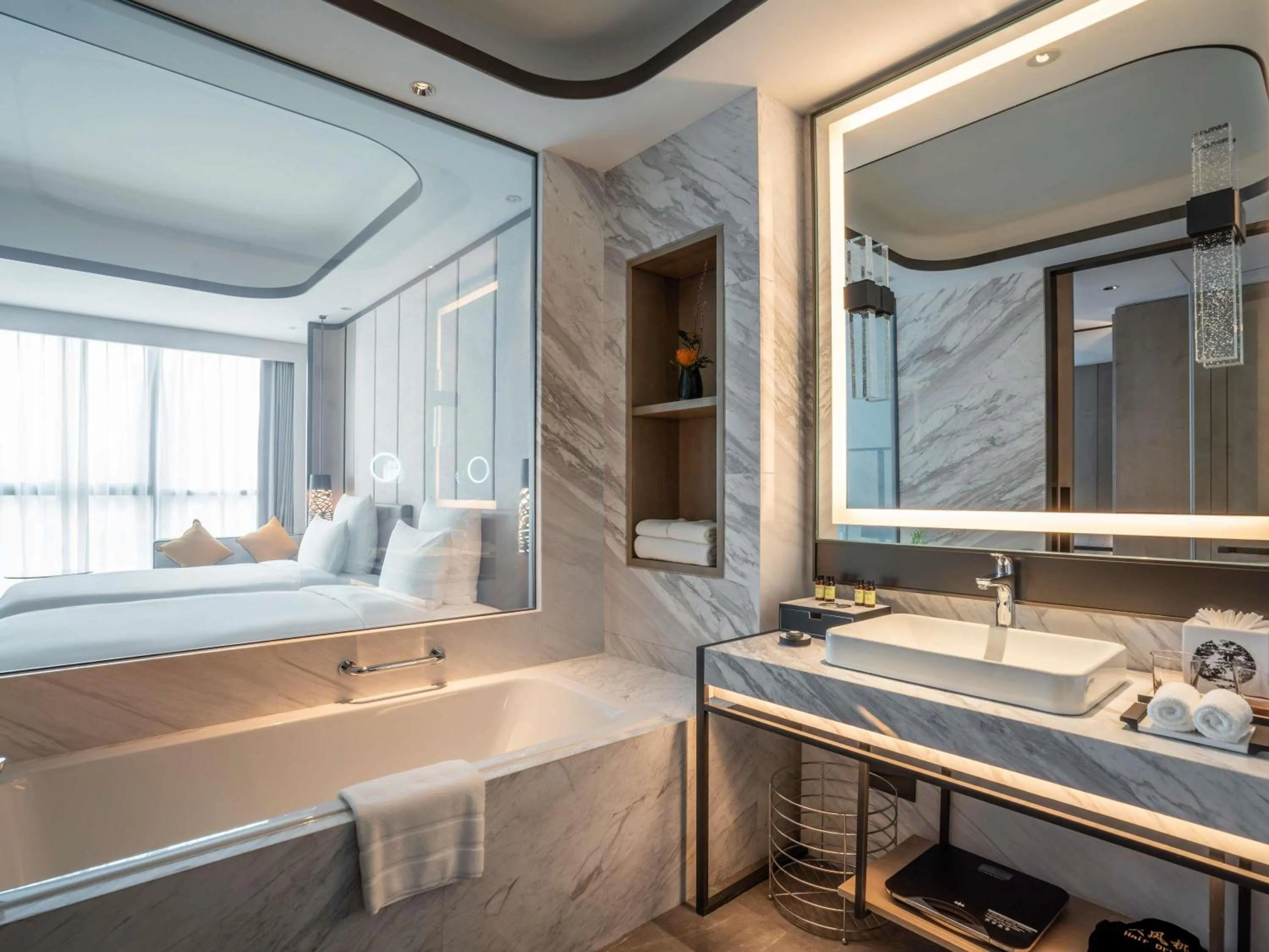 Superior Room with Two Single Beds - City Side in Pullman Suzhou Zhonghui