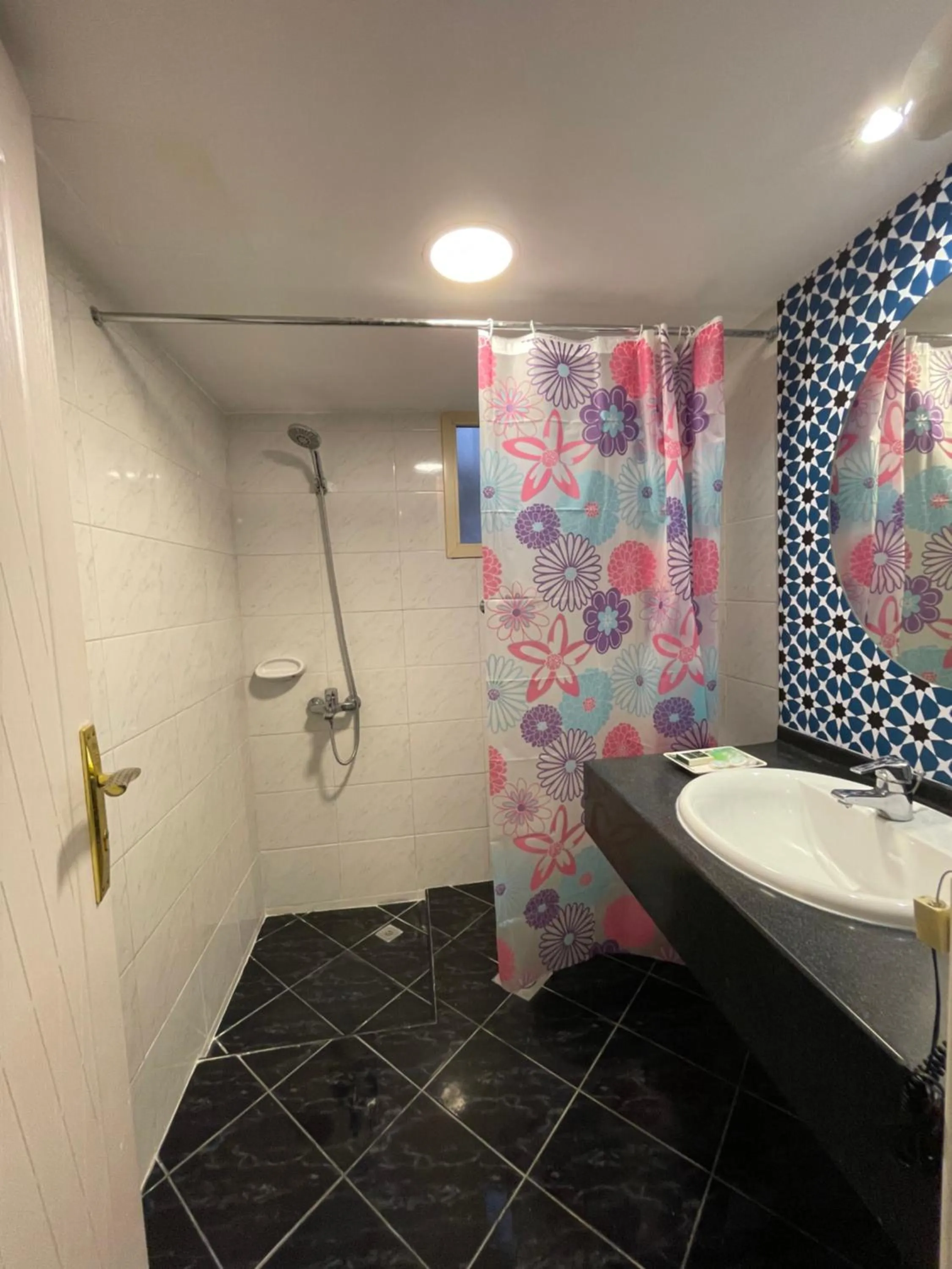 Deluxe Family Room in MOUNT SINA HOTEL By AURA