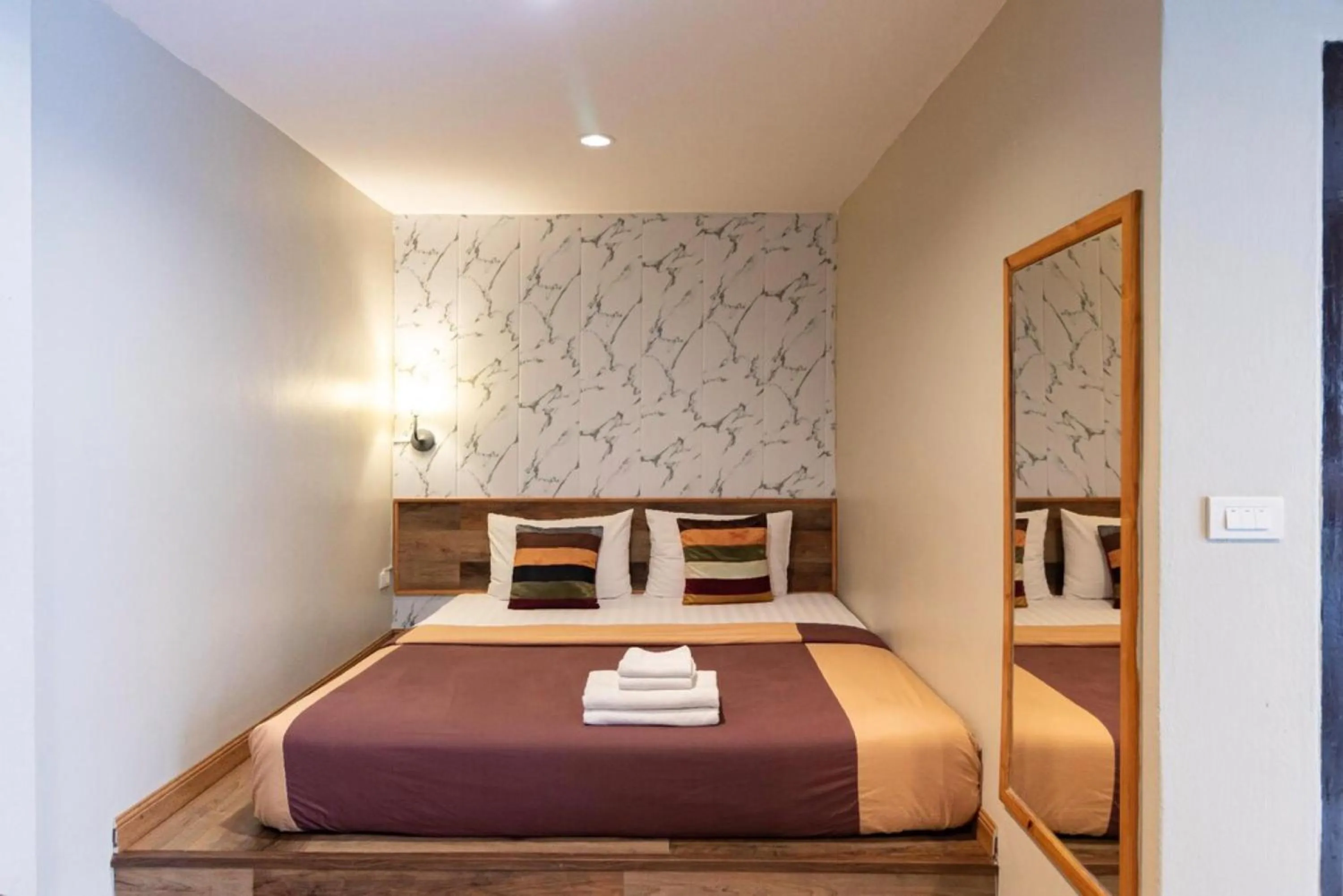 Deluxe Studio in The Palm Hotel