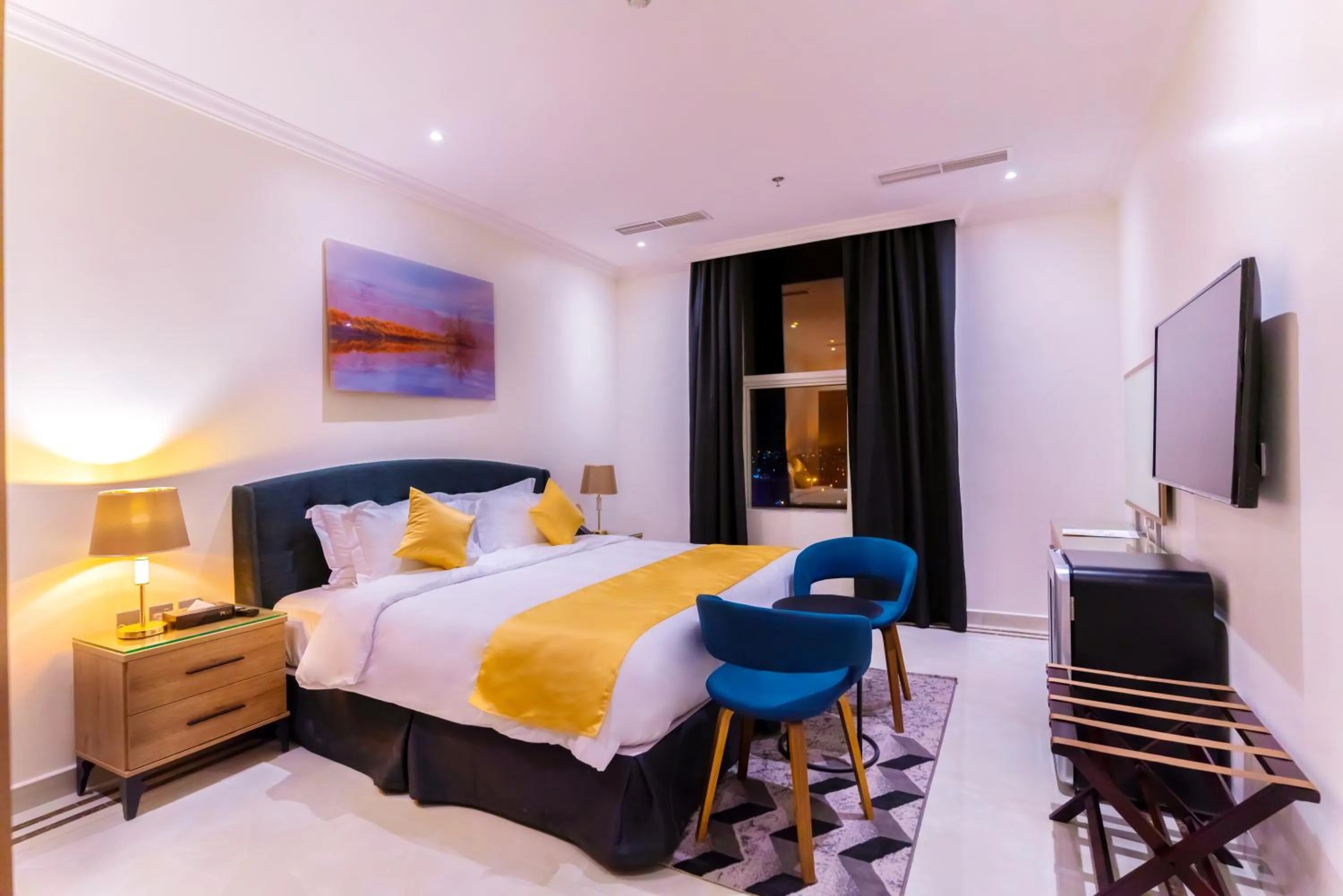 Deluxe Suite in The Gate Hotel and Apartments