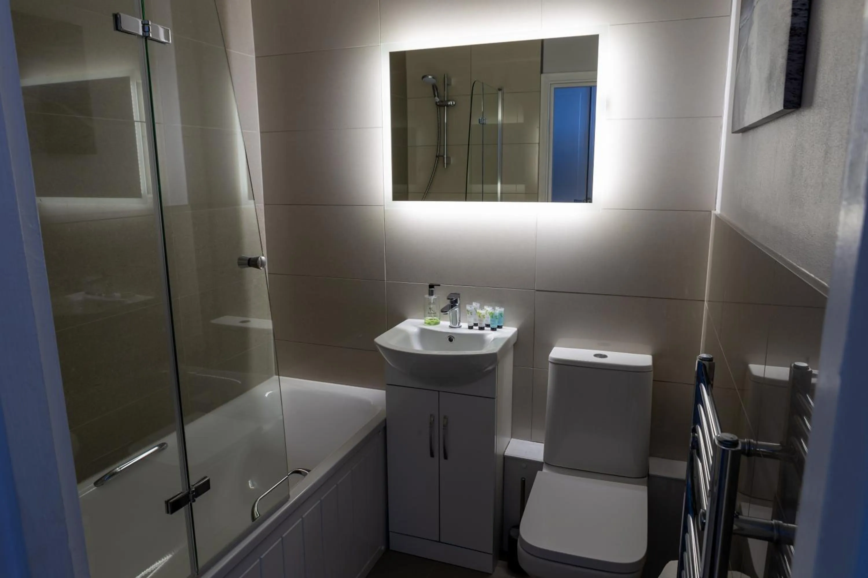 King Room in The Halcyon