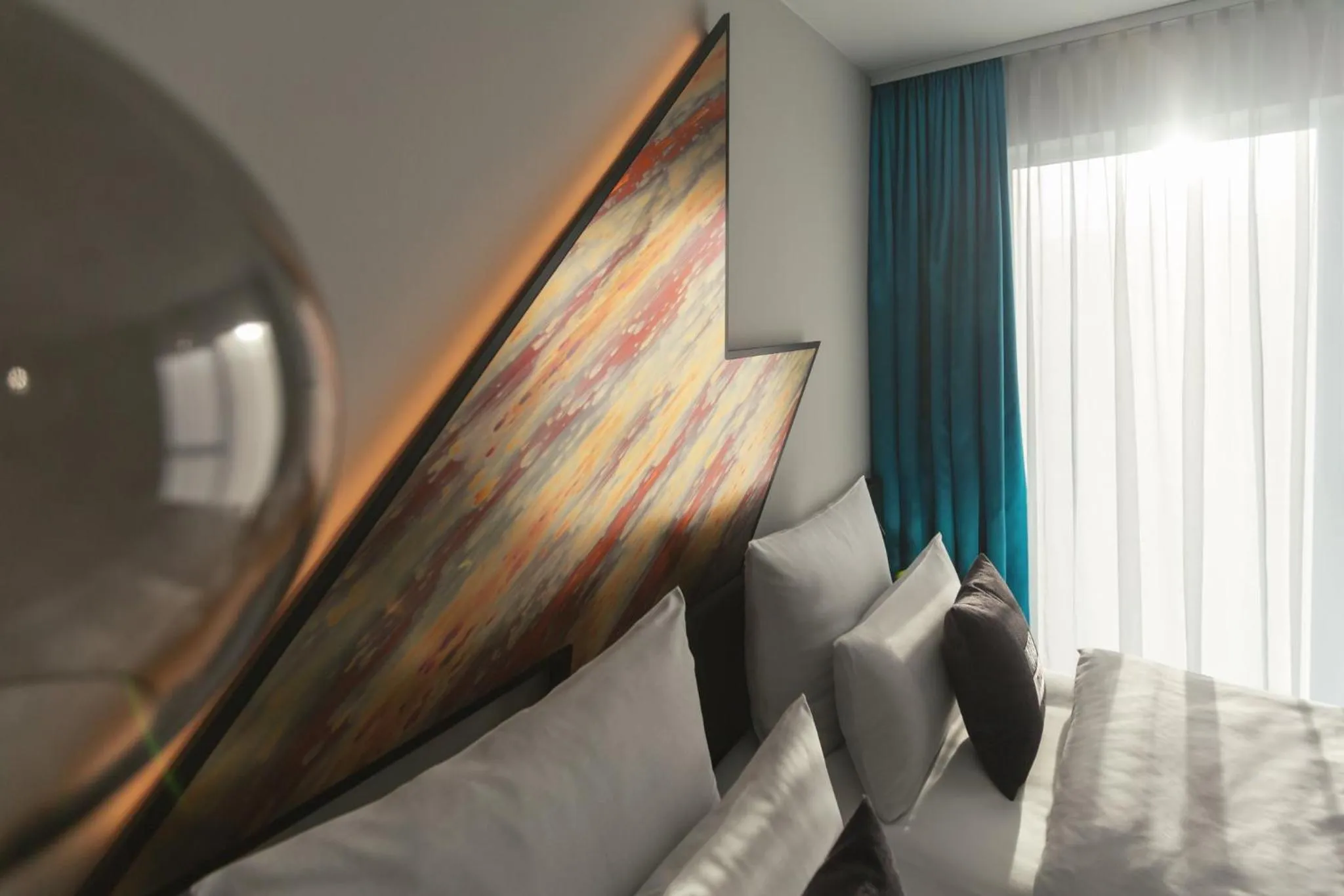 Standard Queen Room - Disability Access in Holiday Inn - the niu, Flash Berlin Charlottenburg by IHG