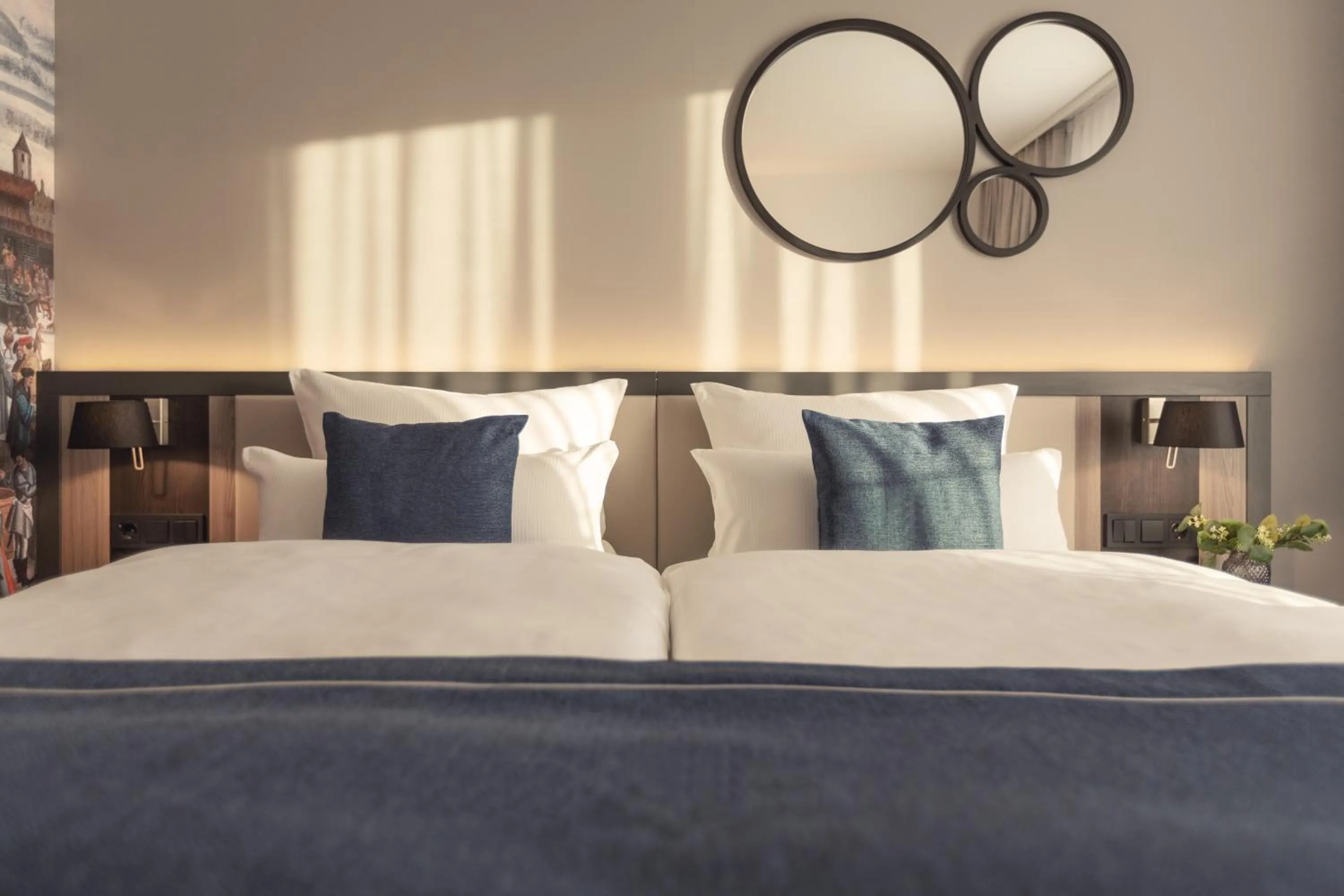 Double Room with Mobility Accessible Roll In Shower in Garner Hotel Augsburg Nord by IHG