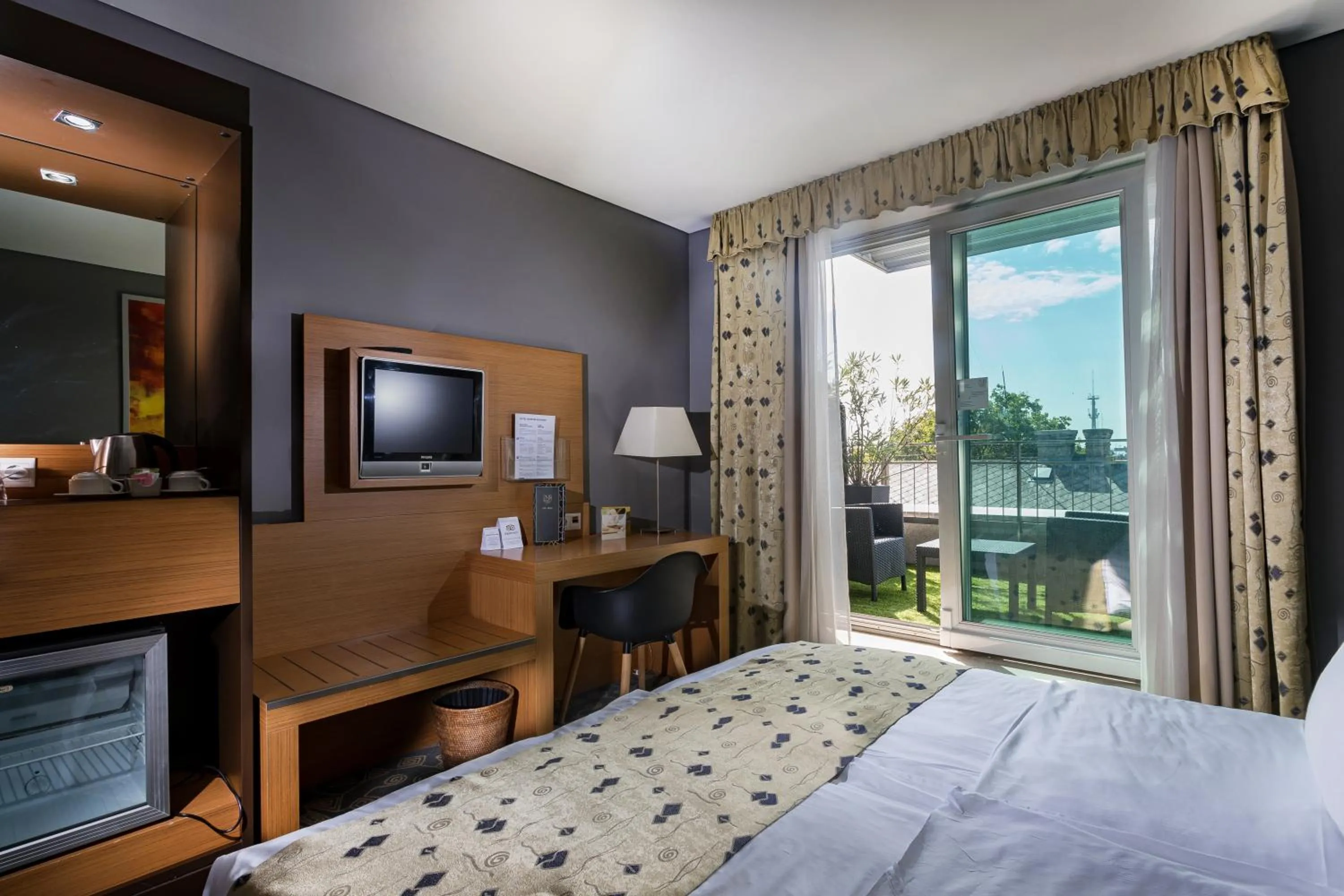 Double Room with Balcony in Hotel Museum Budapest