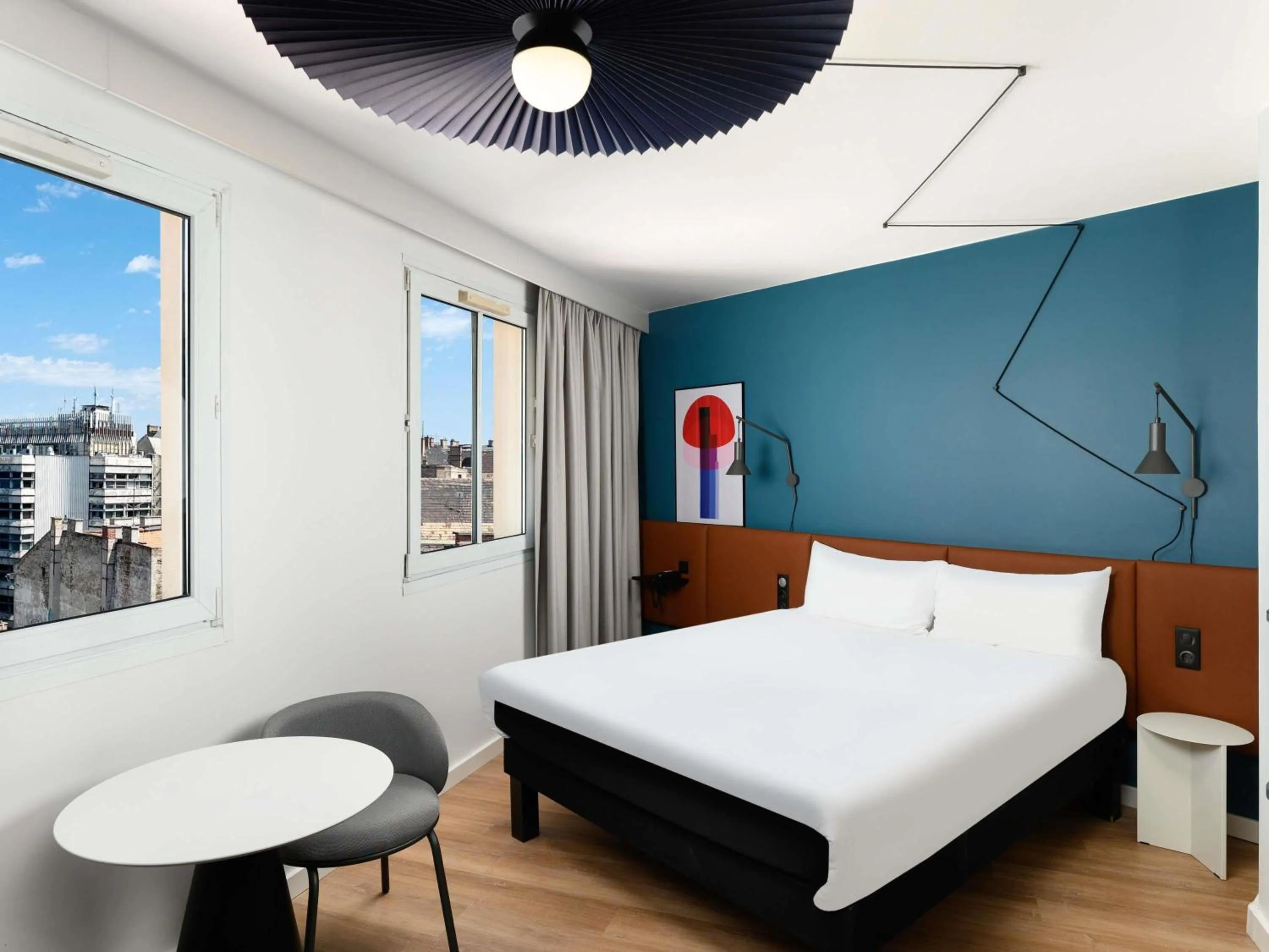 Double Room with Sofa Bed in Ibis Budapest Centrum