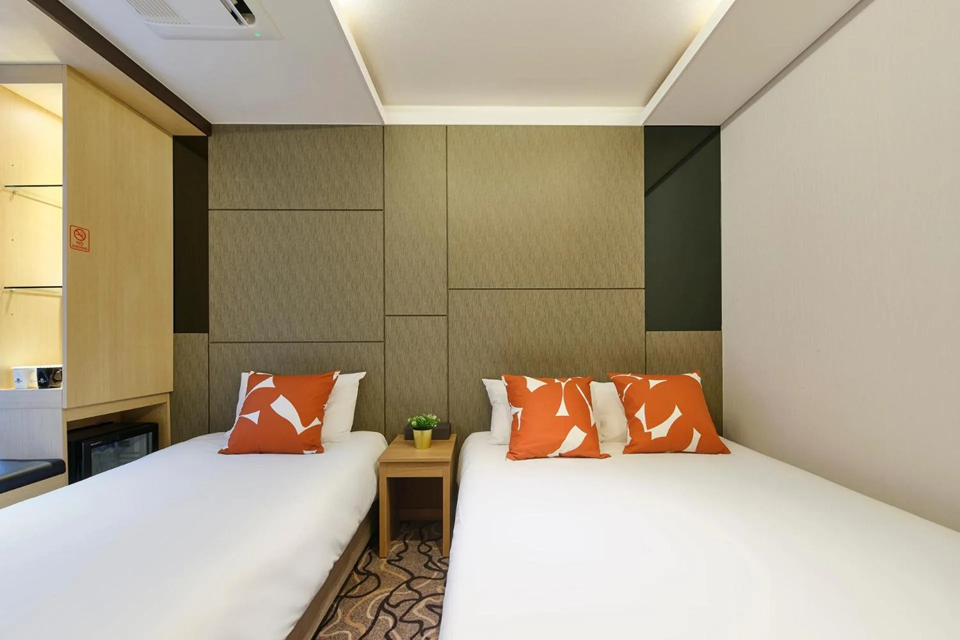 Deluxe Family Room in Jeju Grace Hotel