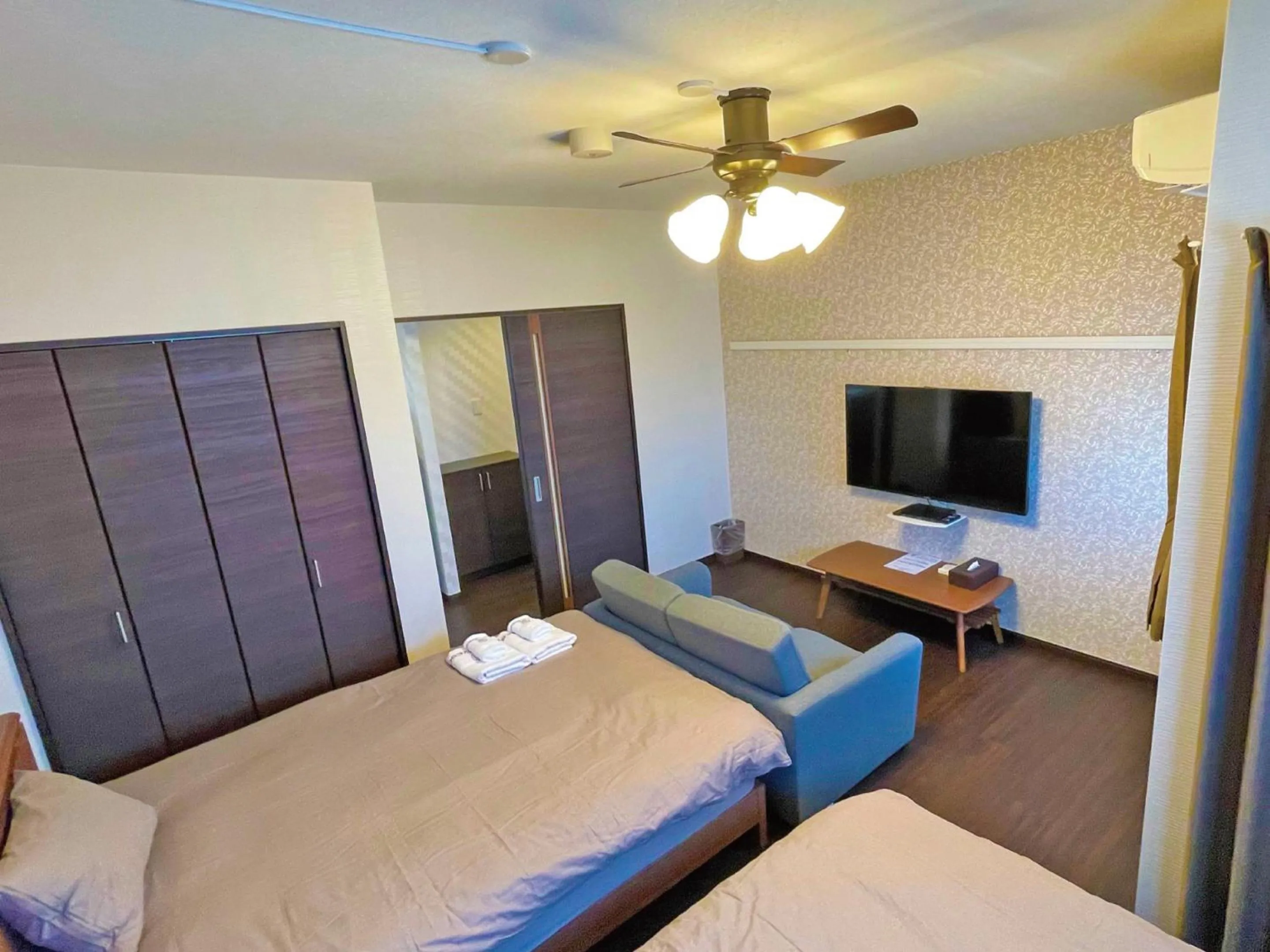 Twin Room - single occupancy in Terrace Resort Mihama Chatan