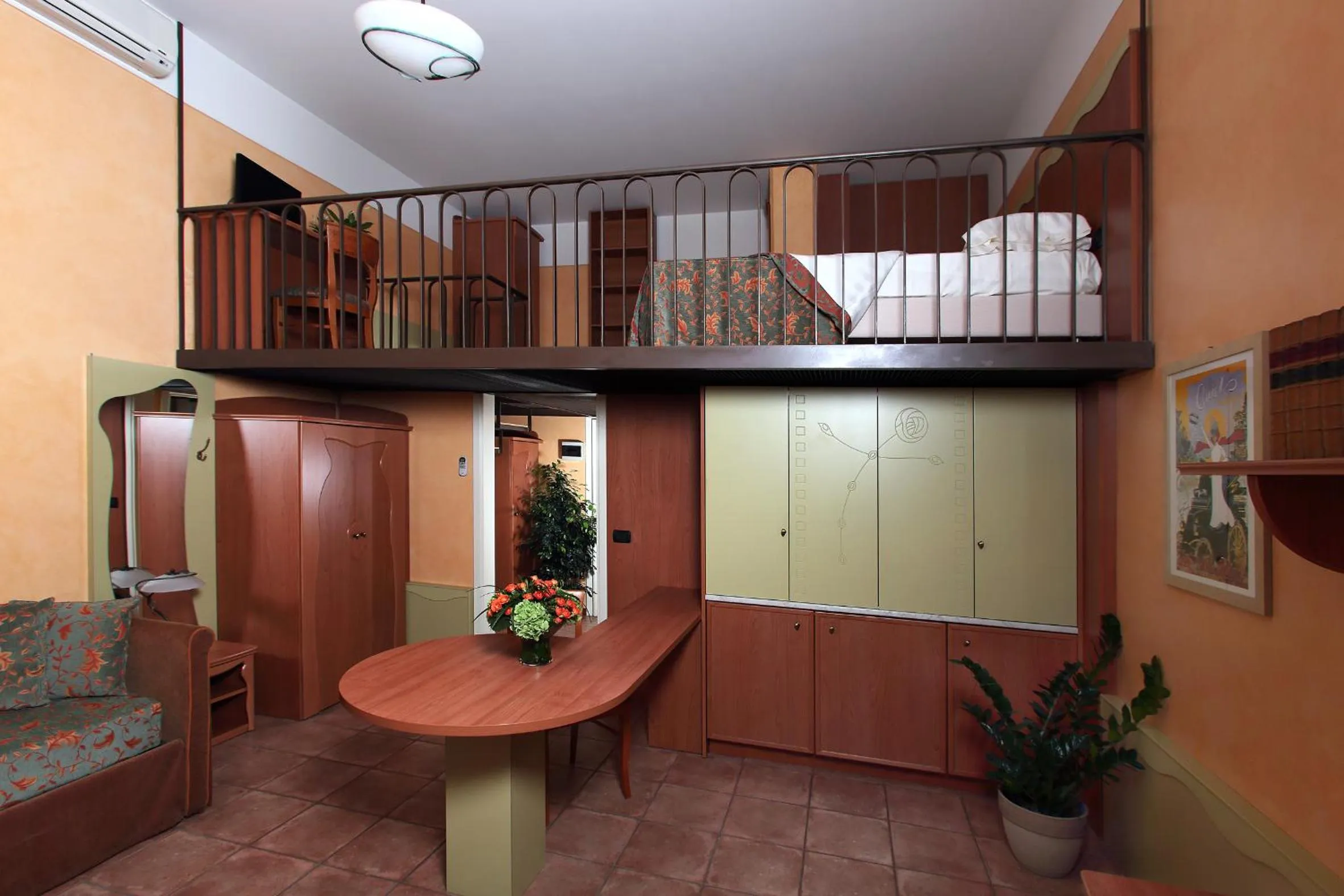 Superior Studio - Split Level in Residence Liberty