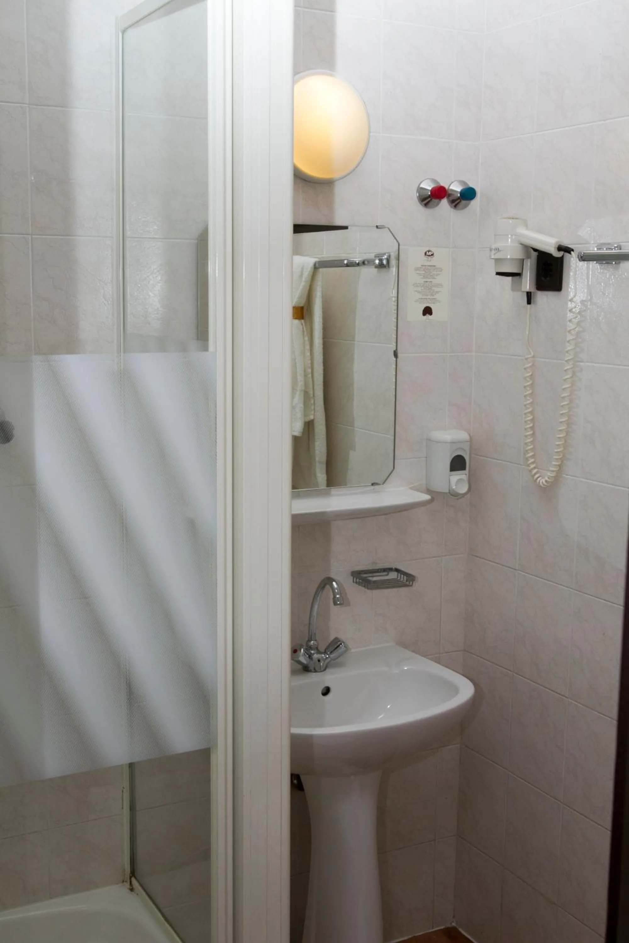 Superior Double or Twin Room in Hotel Molnár