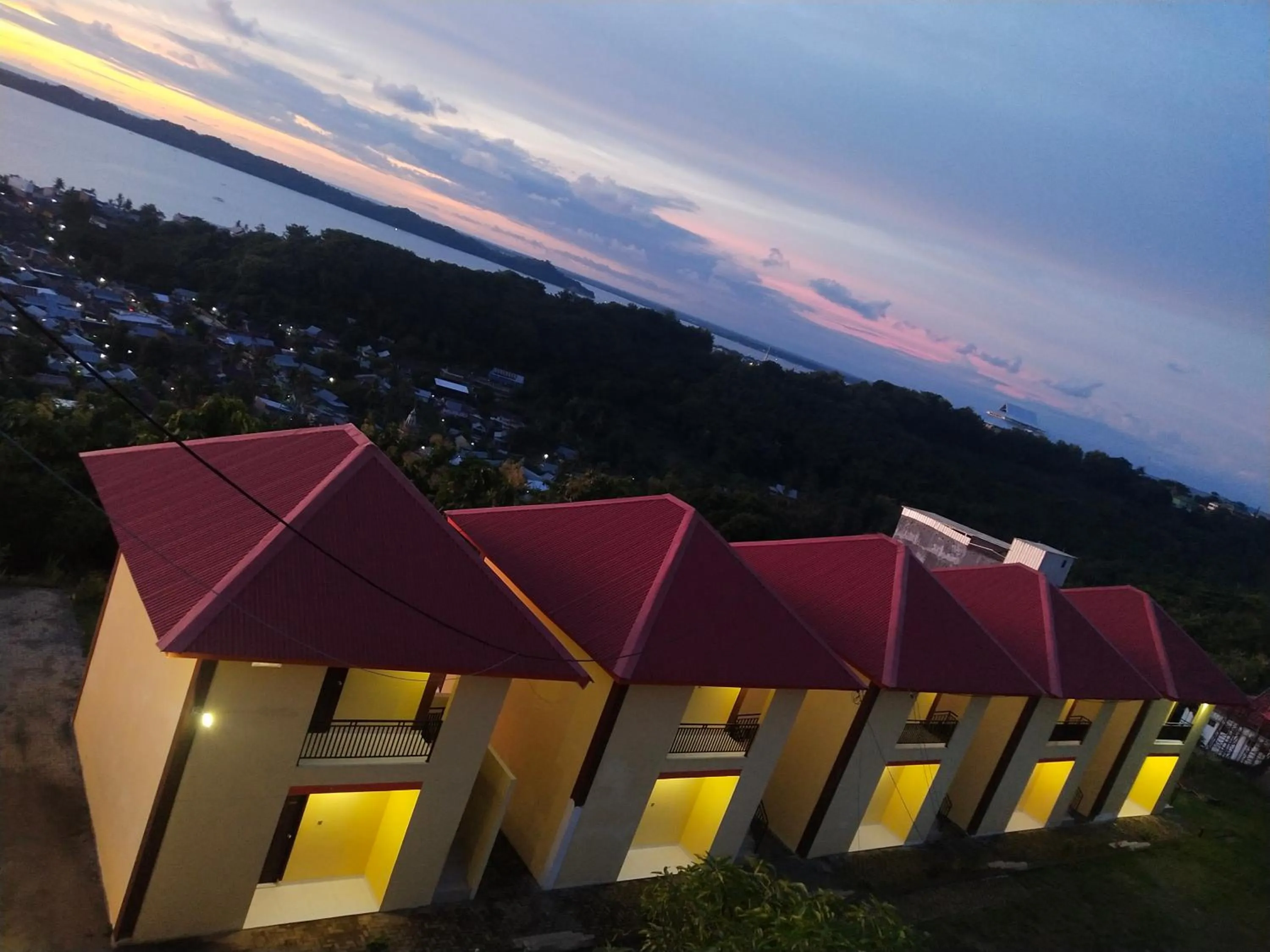 Double Room with Balcony in Bukit Kenari Hotel & Restaurant