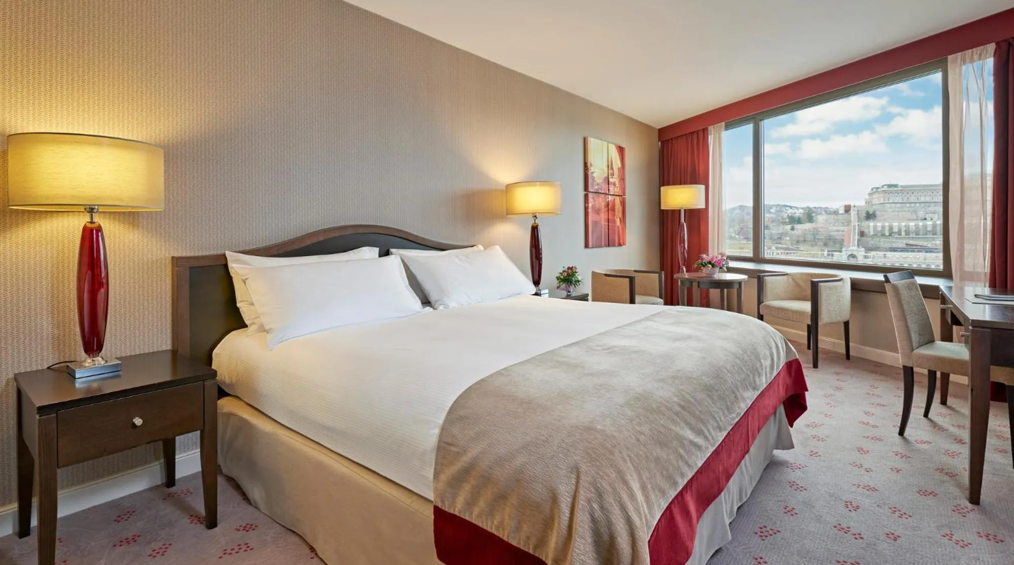 Premium Queen Room with River View - Top Floor in InterContinental Budapest by IHG