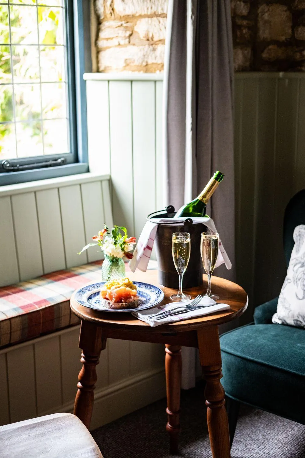 One-Bedroom Suite in The Bell at Sapperton