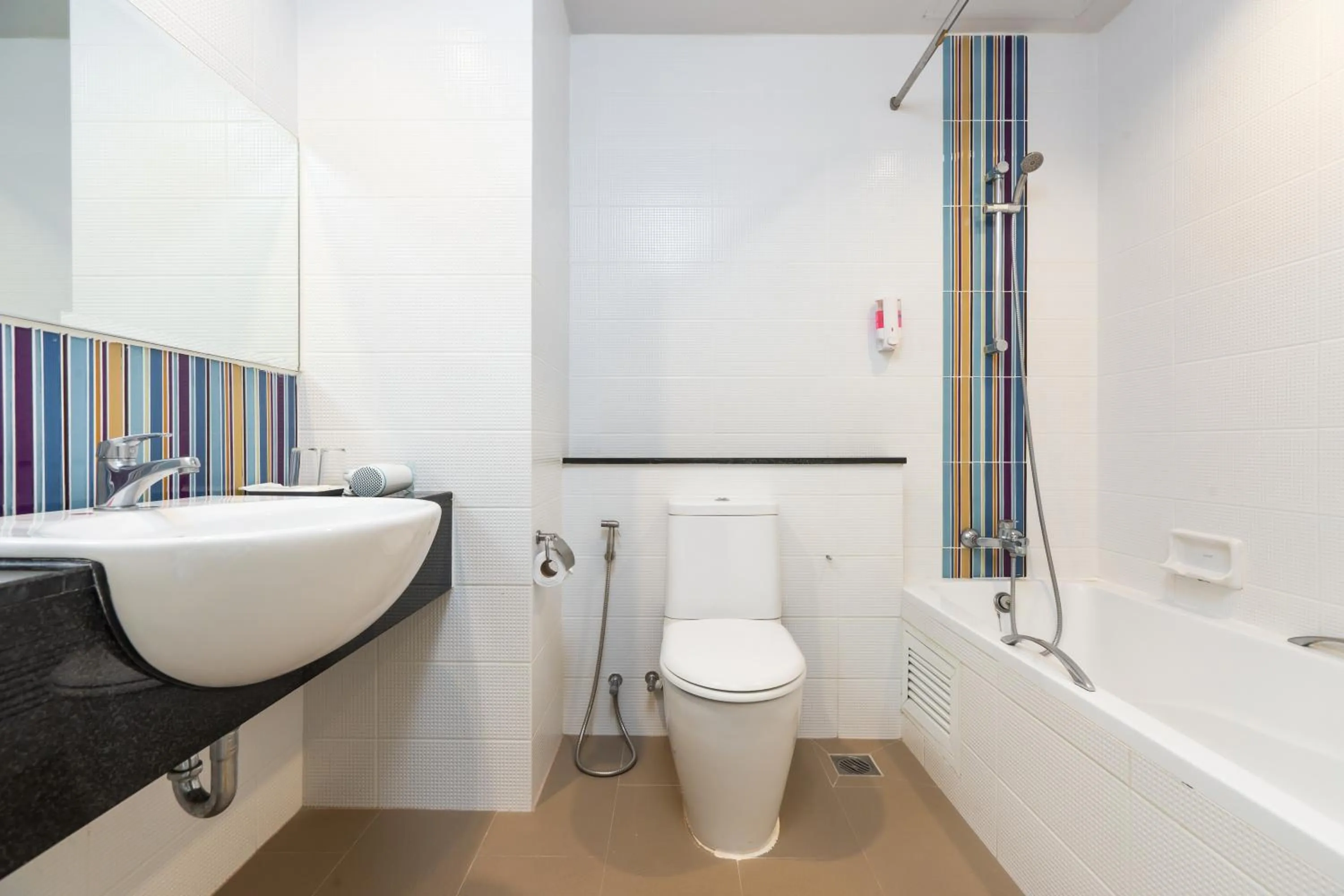 Deluxe Pool Access Room in Grand Bella