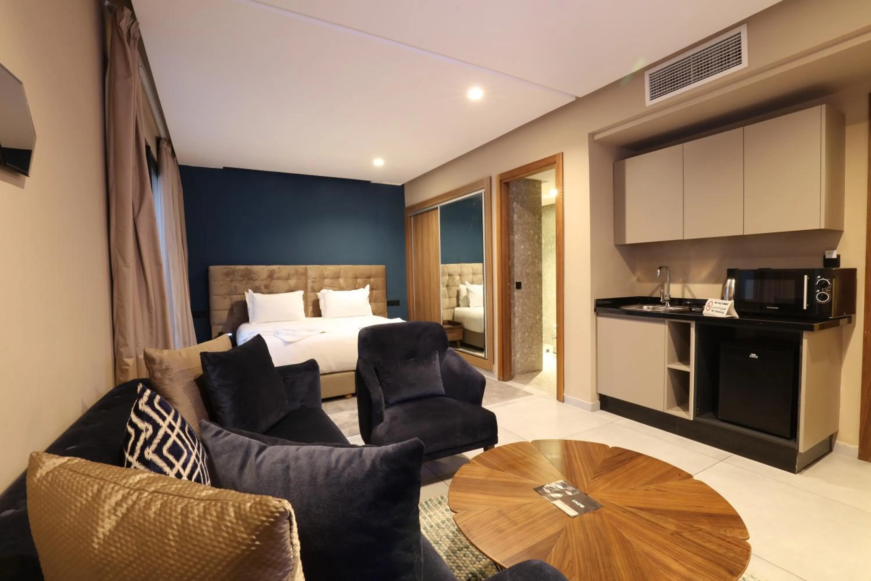 Junior Suite with Terrace in Address Hotel Casablanca