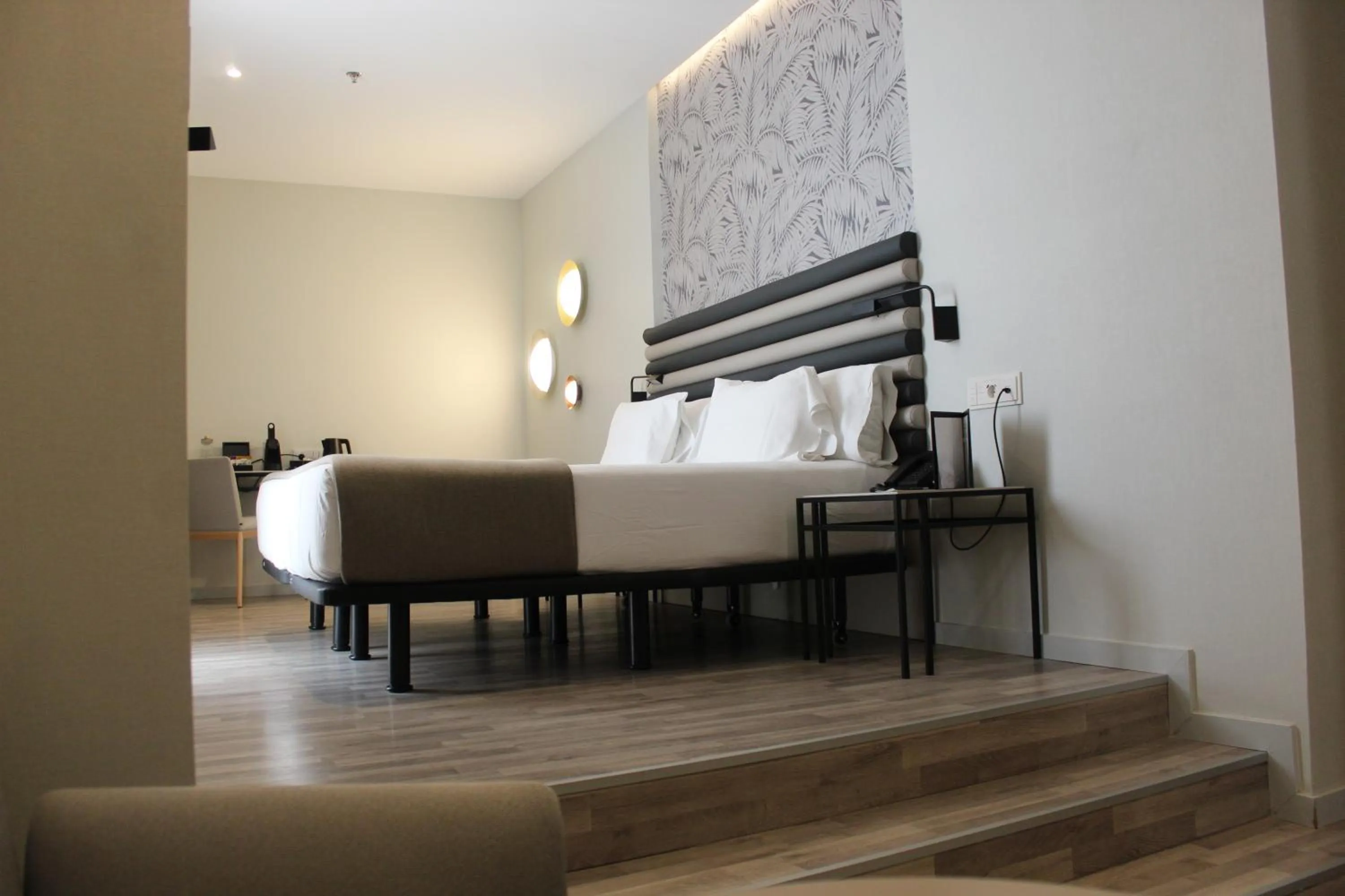 Superior Double or Twin Room in abba Sevilla