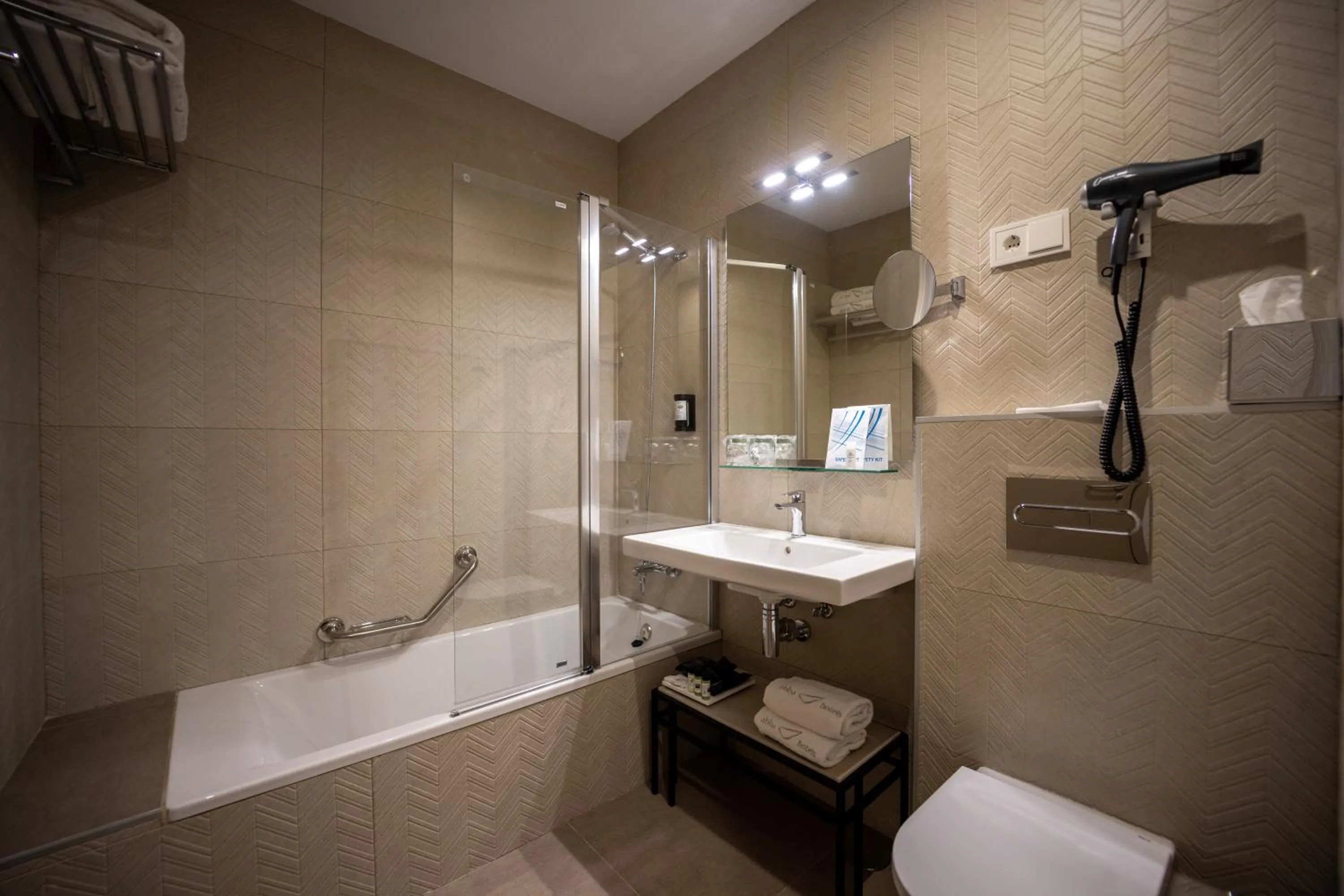 Junior Suite in abba Sevilla