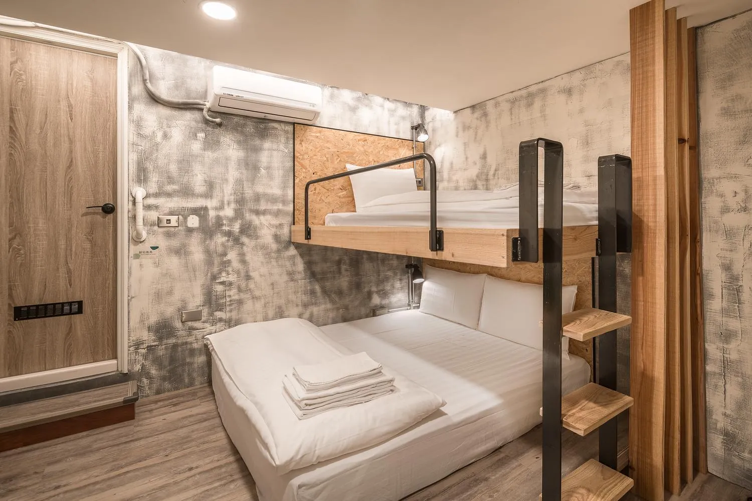 Triple Room with Private Bathroom in Tainanwow