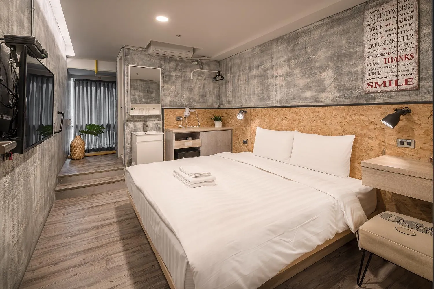 Superior Queen Room in Tainanwow