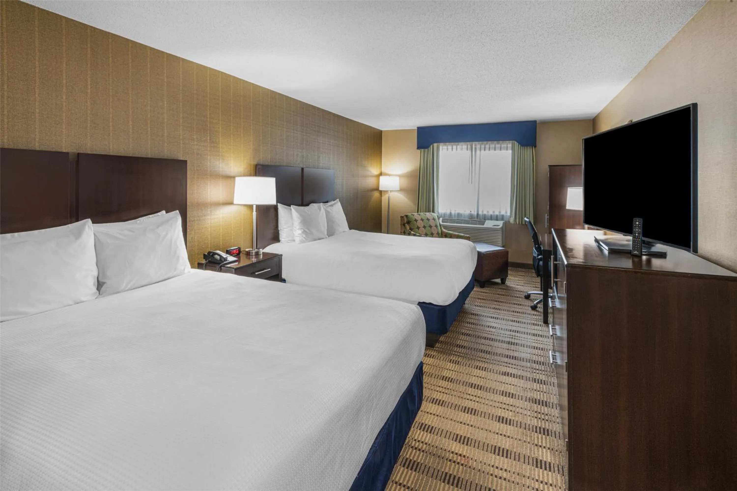 Queen Room with Two Queen Beds - Non-Smoking in Best Western Providence Warwick Airport Inn