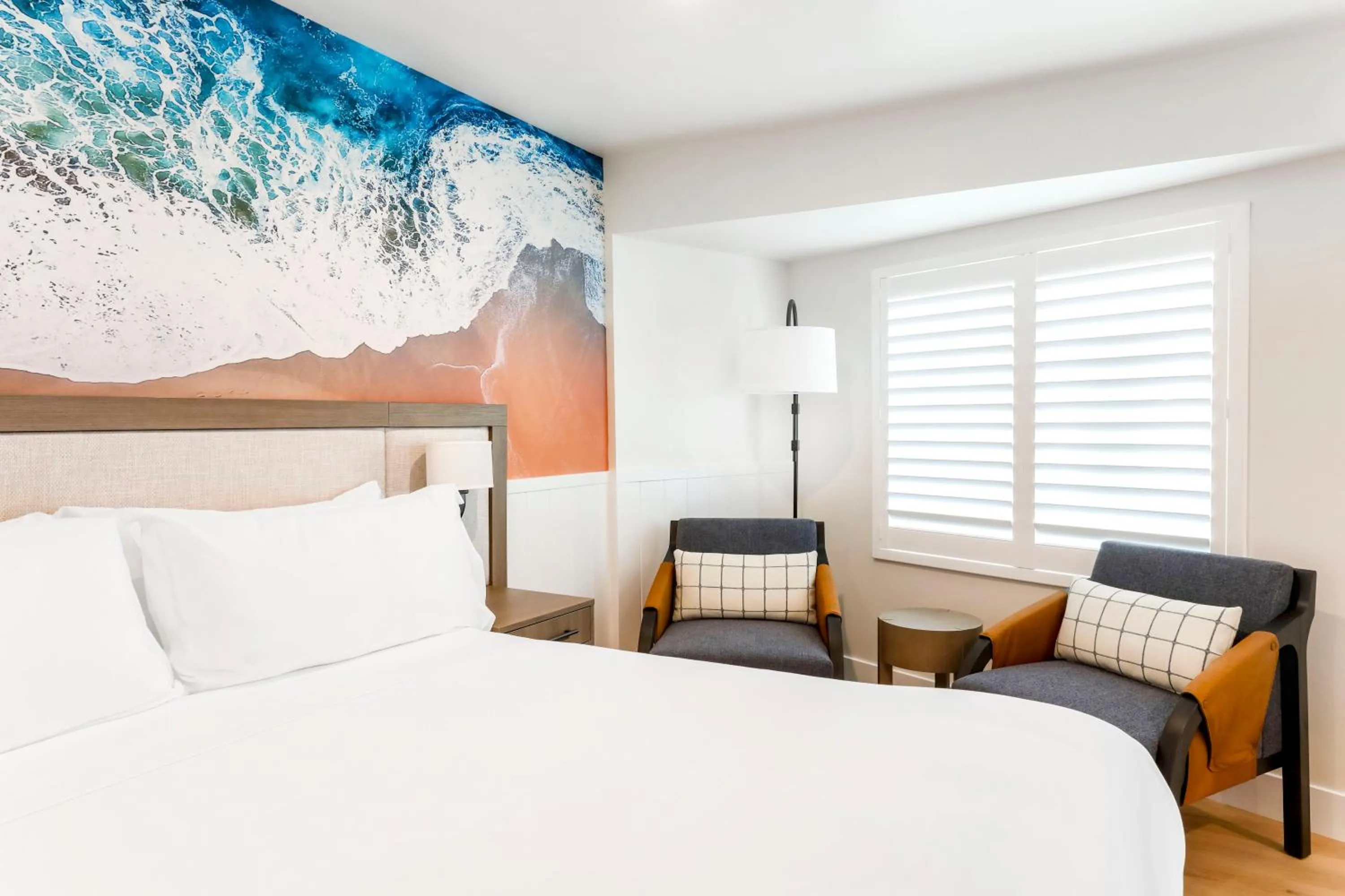 Superior King Room in Del Mar Beach Hotel