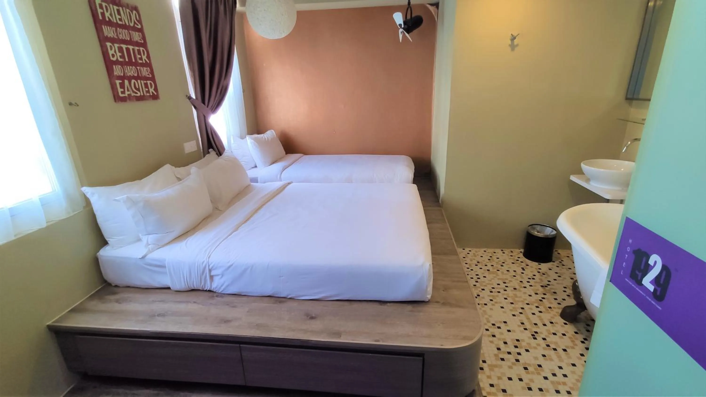 Triple Room in Hotel 1929