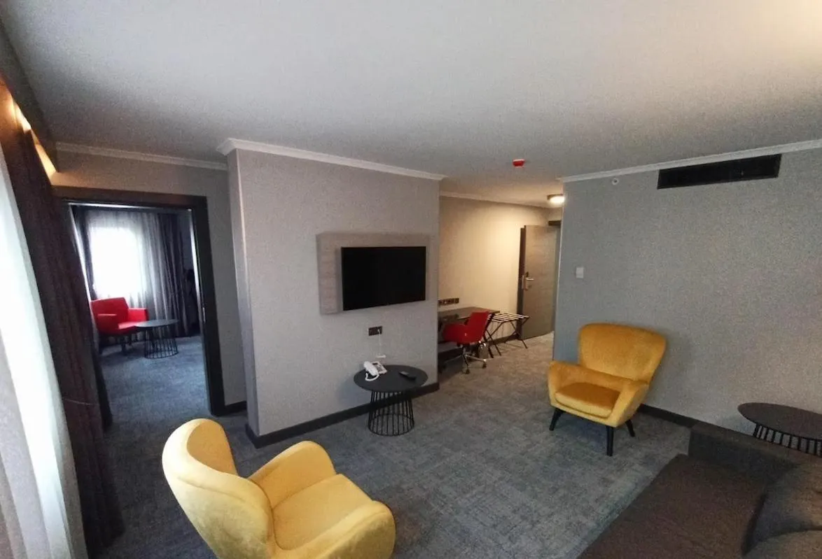 Deluxe Suite in Days Hotel by Wyndham Ankara Cankaya