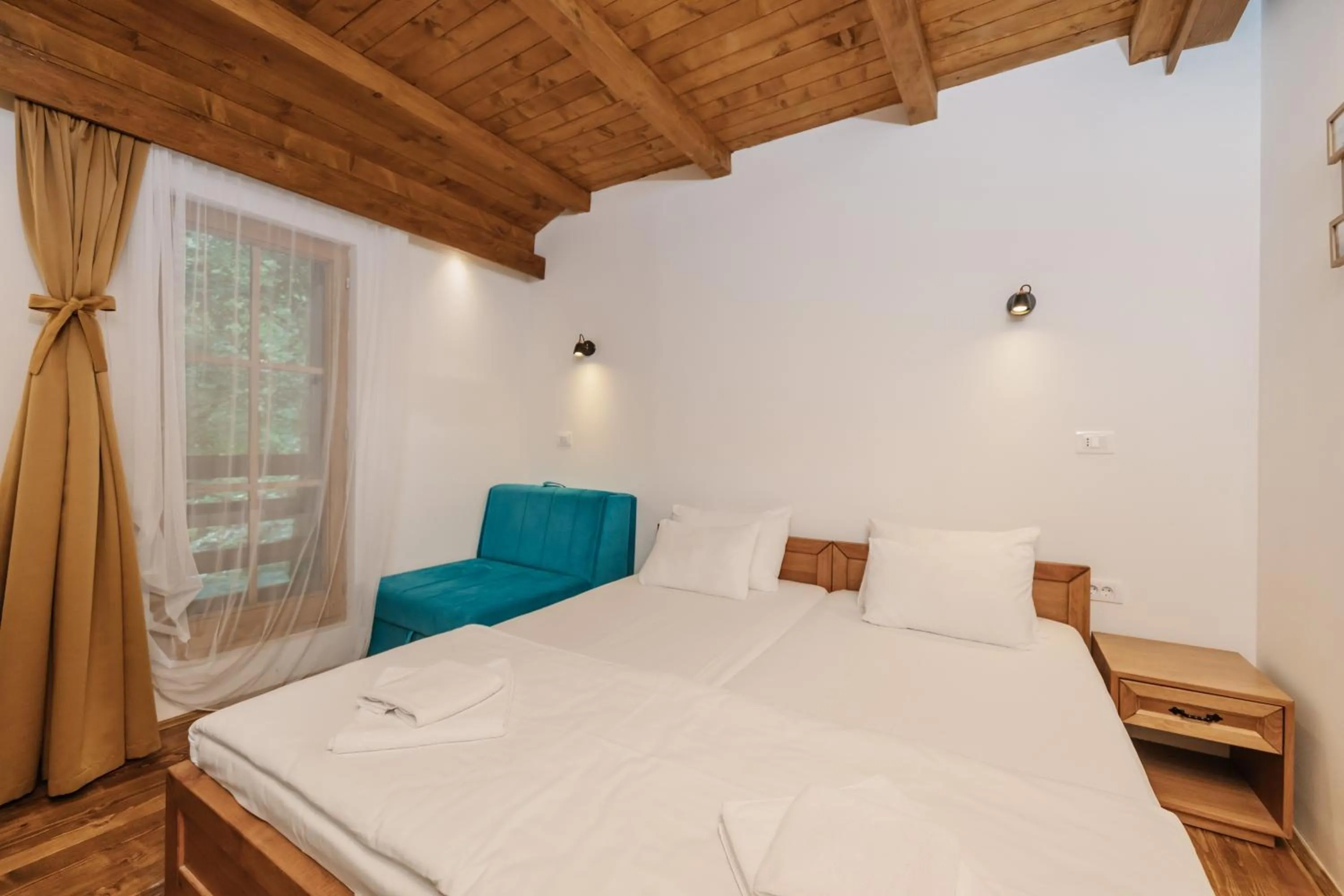 Standard Double or Twin Room in Hotel Porto Tara