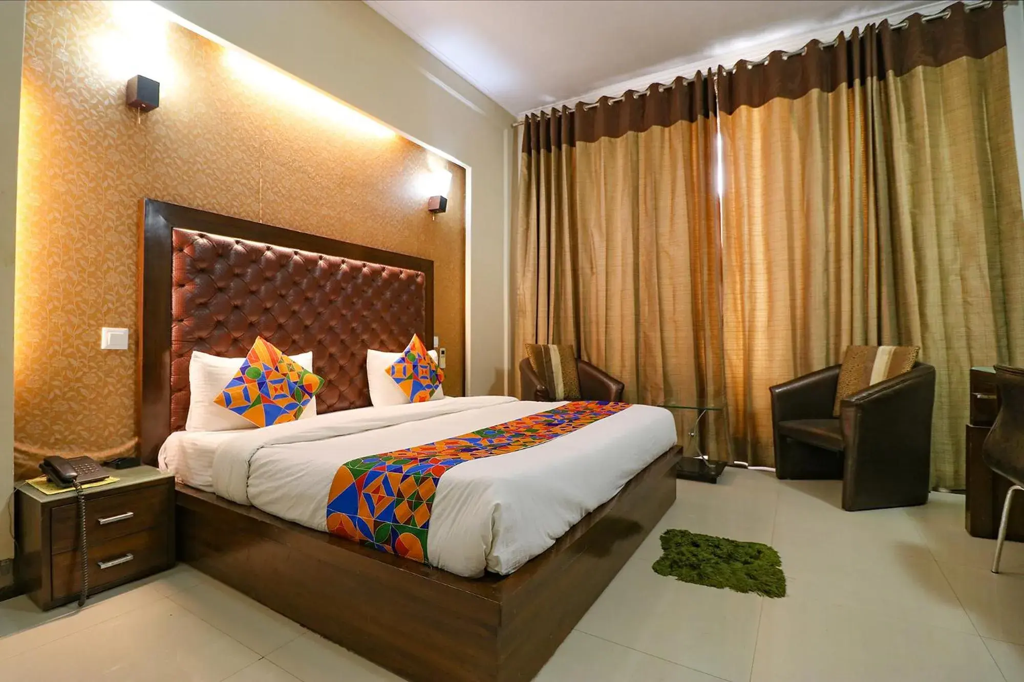 Bed in FabExpress Llyod Residency Bed in FabExpress Llyod Residency