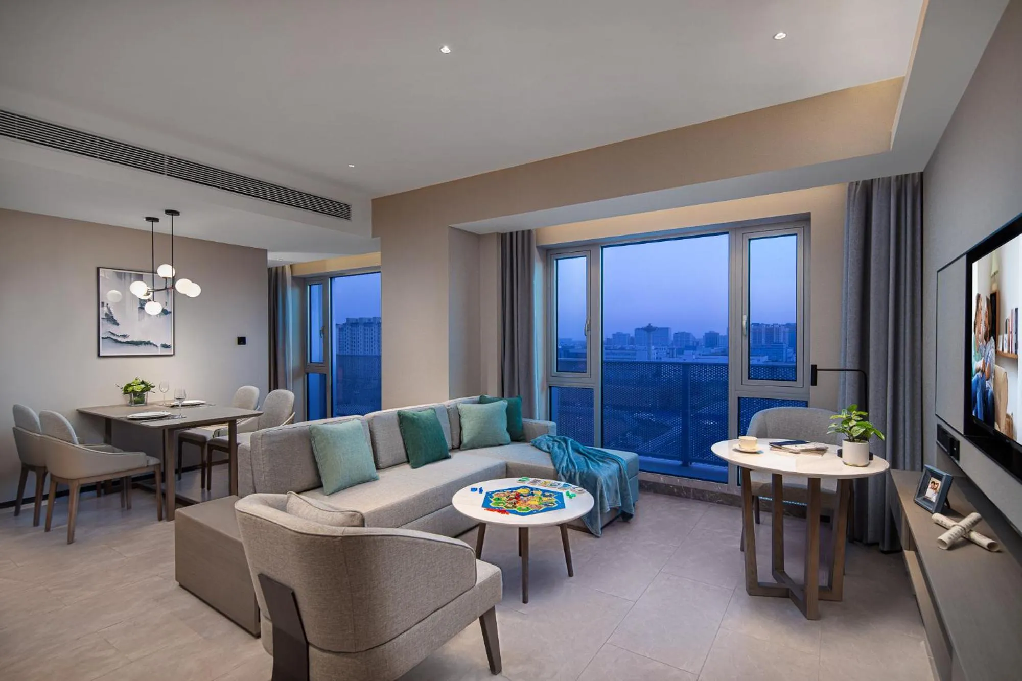 Two Bedroom Executive in Somerset Daxing Beijing