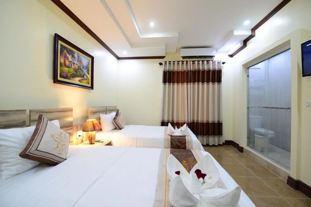 Deluxe Twin Room in Vientiane Luxury Hotel