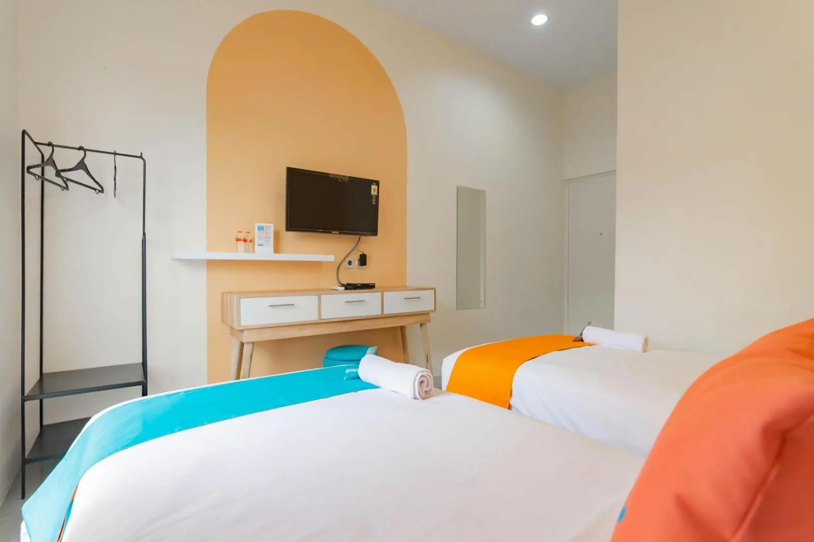 Deluxe Twin Room in Sans Resort Parung Bogor