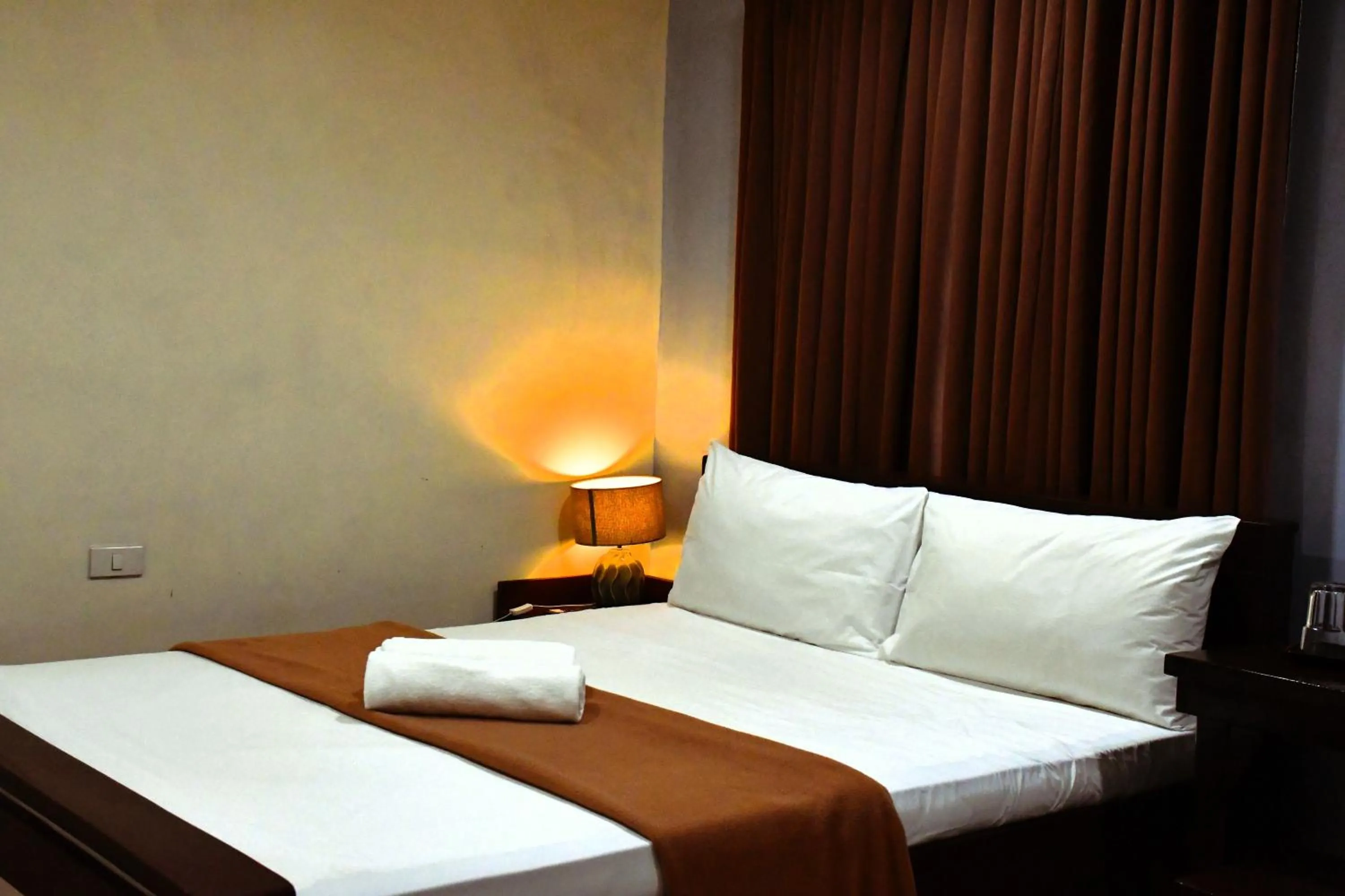 Deluxe Double Room in Arzo Hotel Makati