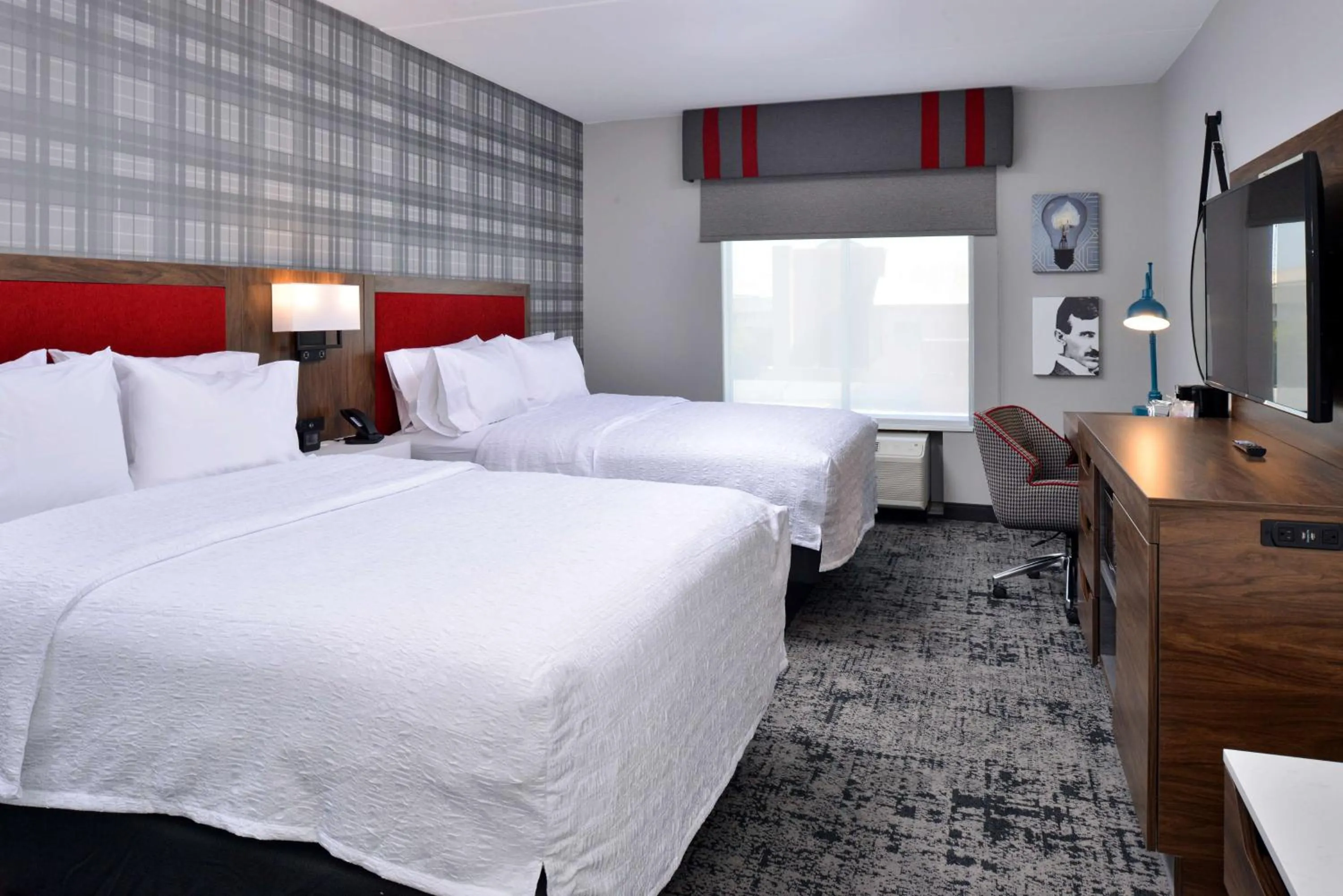 Queen Room with Two Queen Beds in Hampton Inn & Suites Greensboro Downtown, Nc