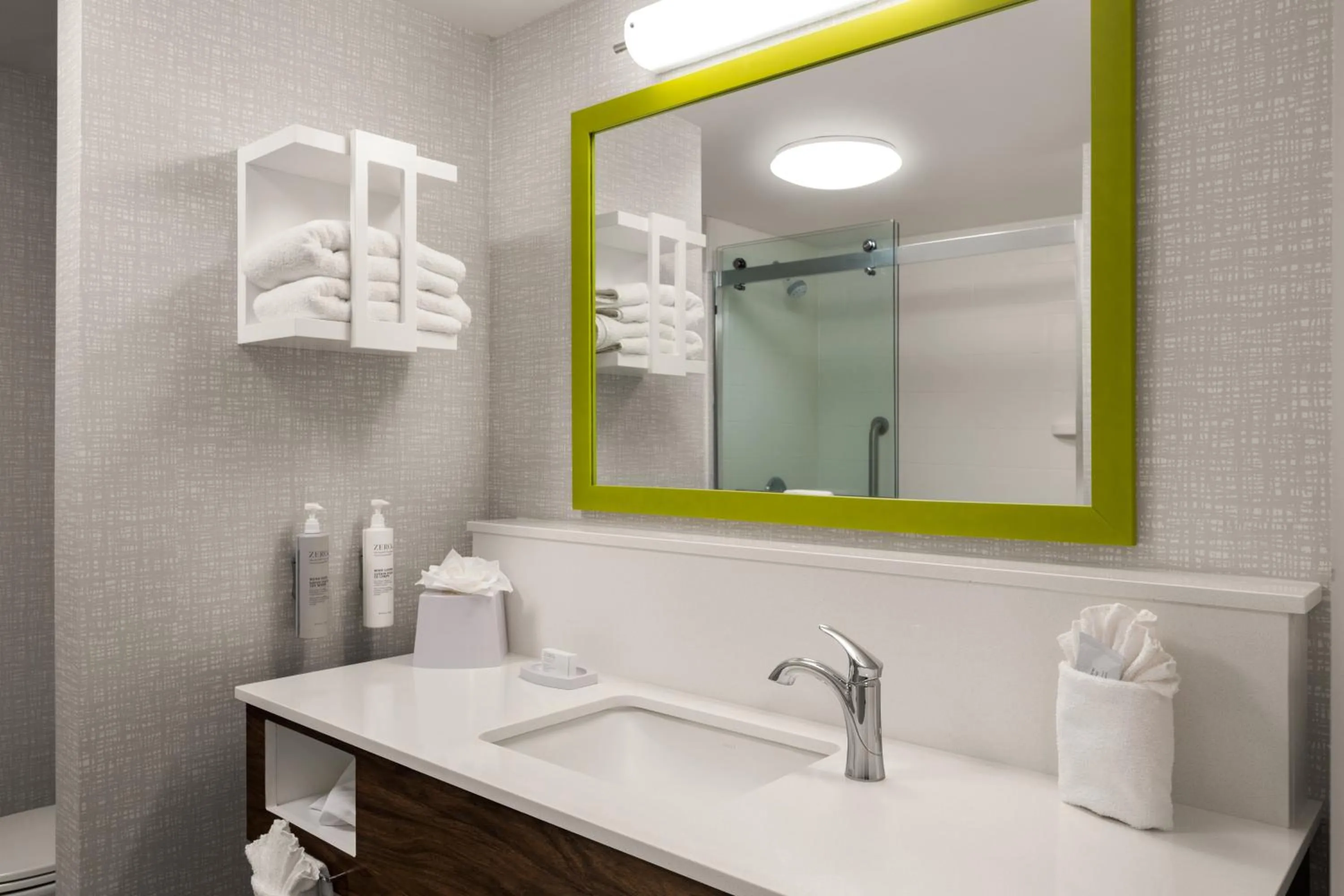 King Room with Balcony in Hampton Inn Carefree, Az