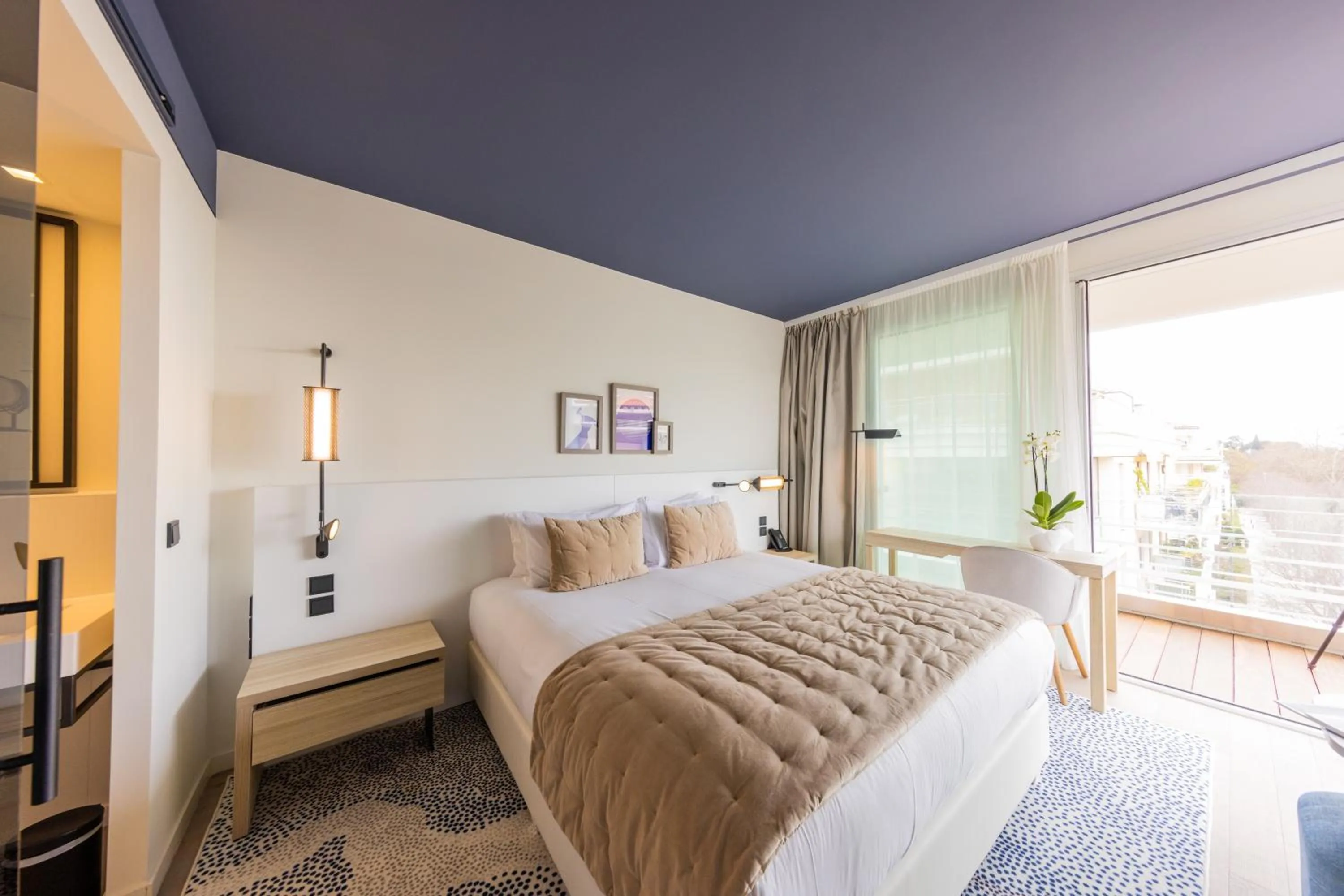Standard King Room with Balcony in Hotel Indigo Cagnes-sur-Mer by IHG