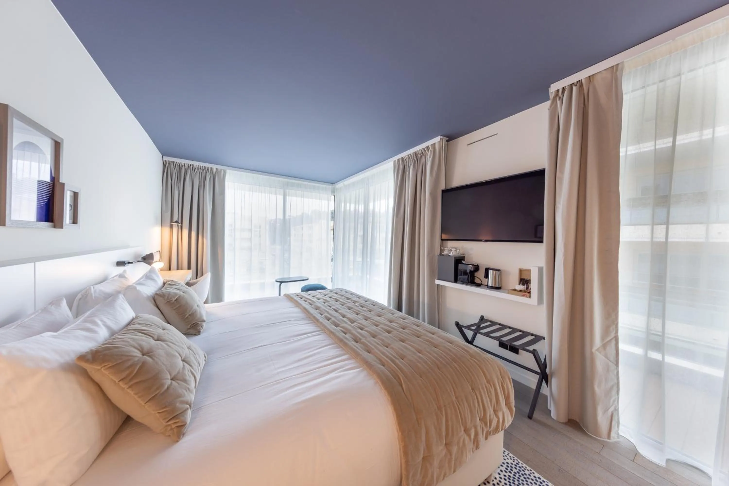 Premium Room in Hotel Indigo Cagnes-sur-Mer by IHG