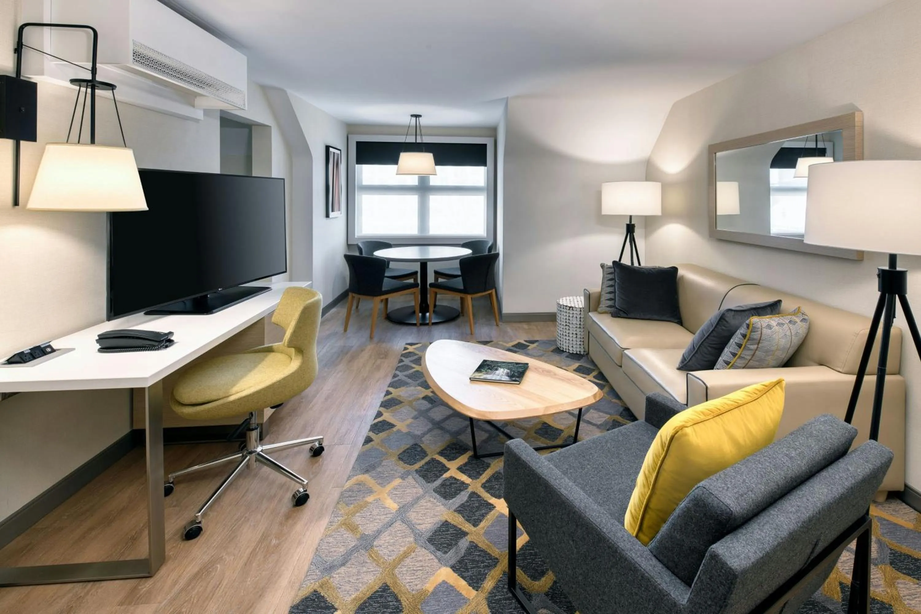 Junior Suite with 1 Bedroom 1 King, Sofa bed in The Insignia Hotel, Sarnia, a Tribute Portfolio Hotel