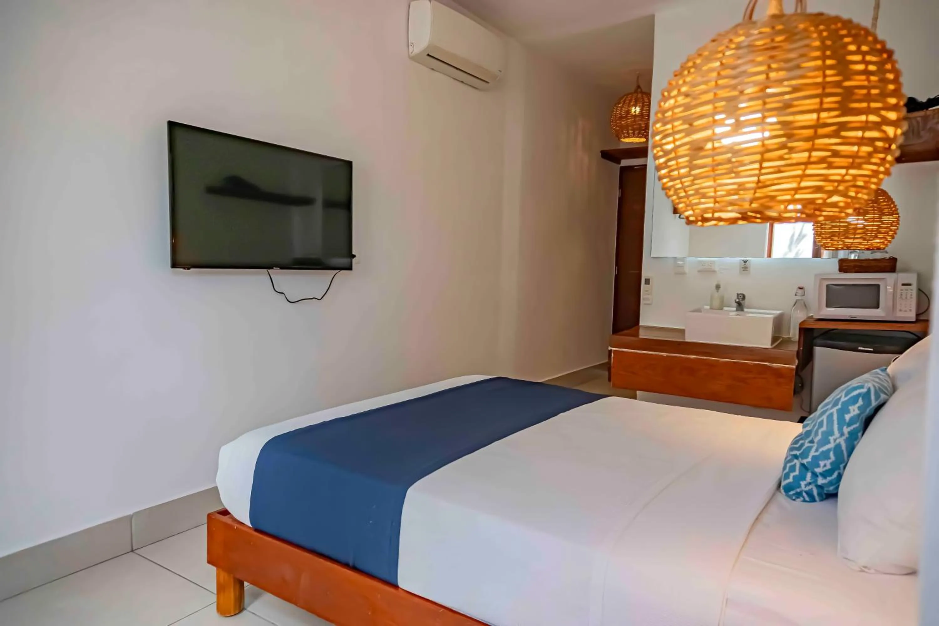 Small Double Room in Niik Tulum