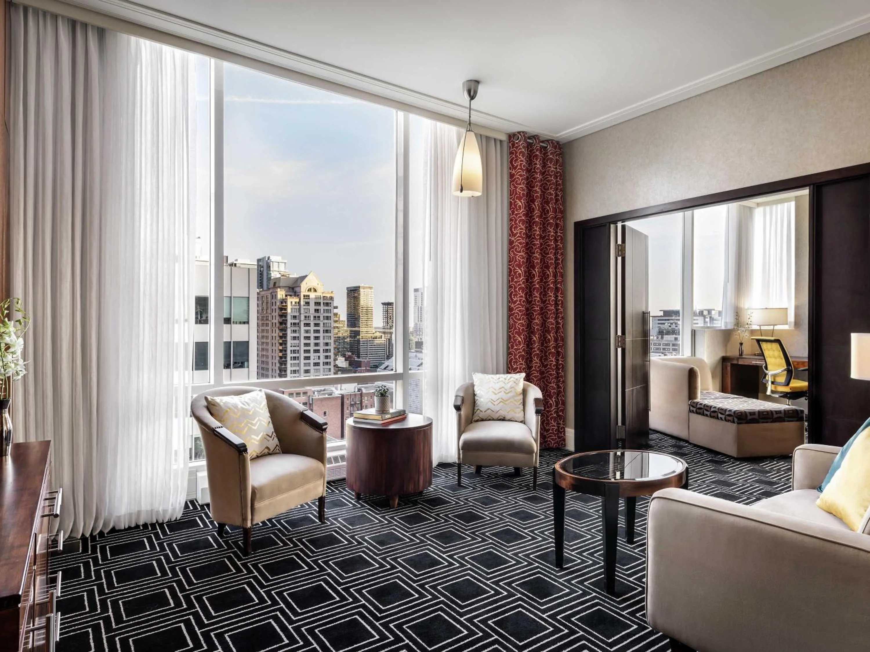 One-Bedroom Prestige Corner King Suite with Sofa Bed in Sofitel Montreal Golden Mile