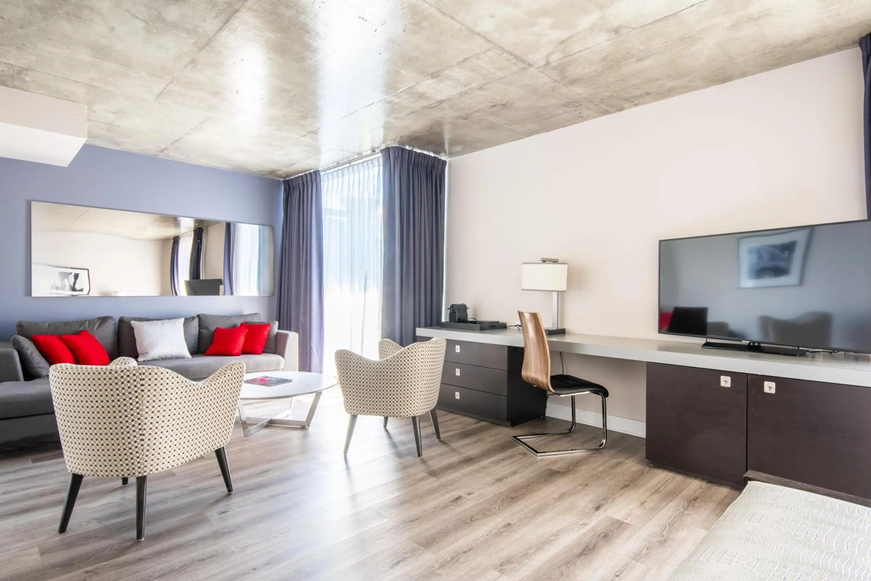 Junior Suite in HOTEL10