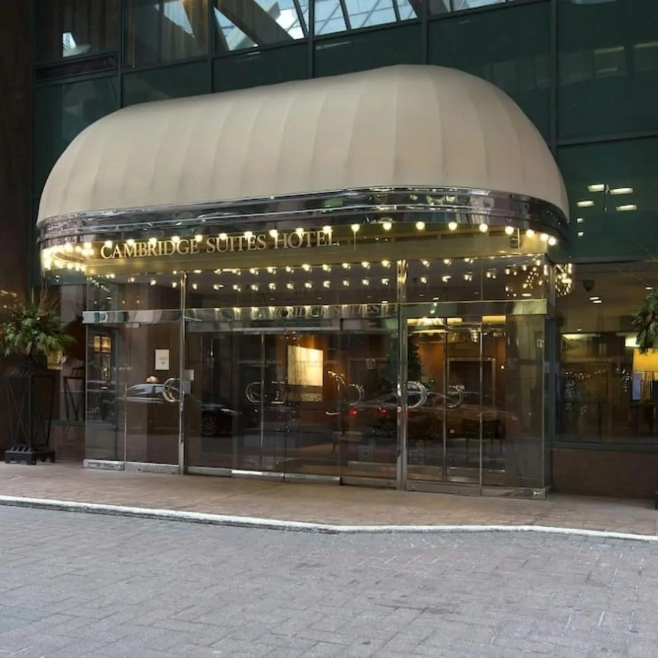 Cambridge Suites Toronto