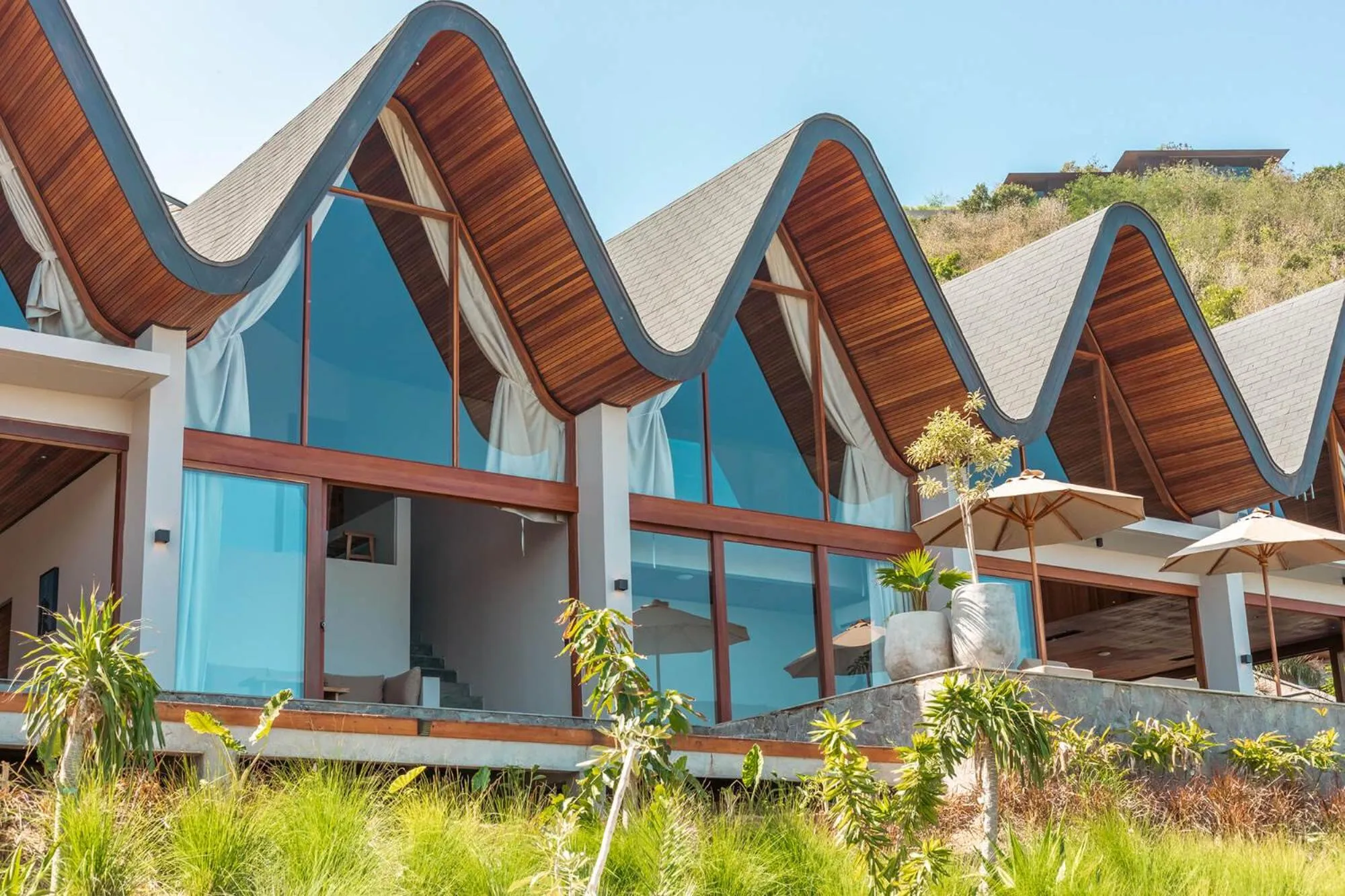 Five Bedroom Villa Nabu with Sea View in Tampah Hills