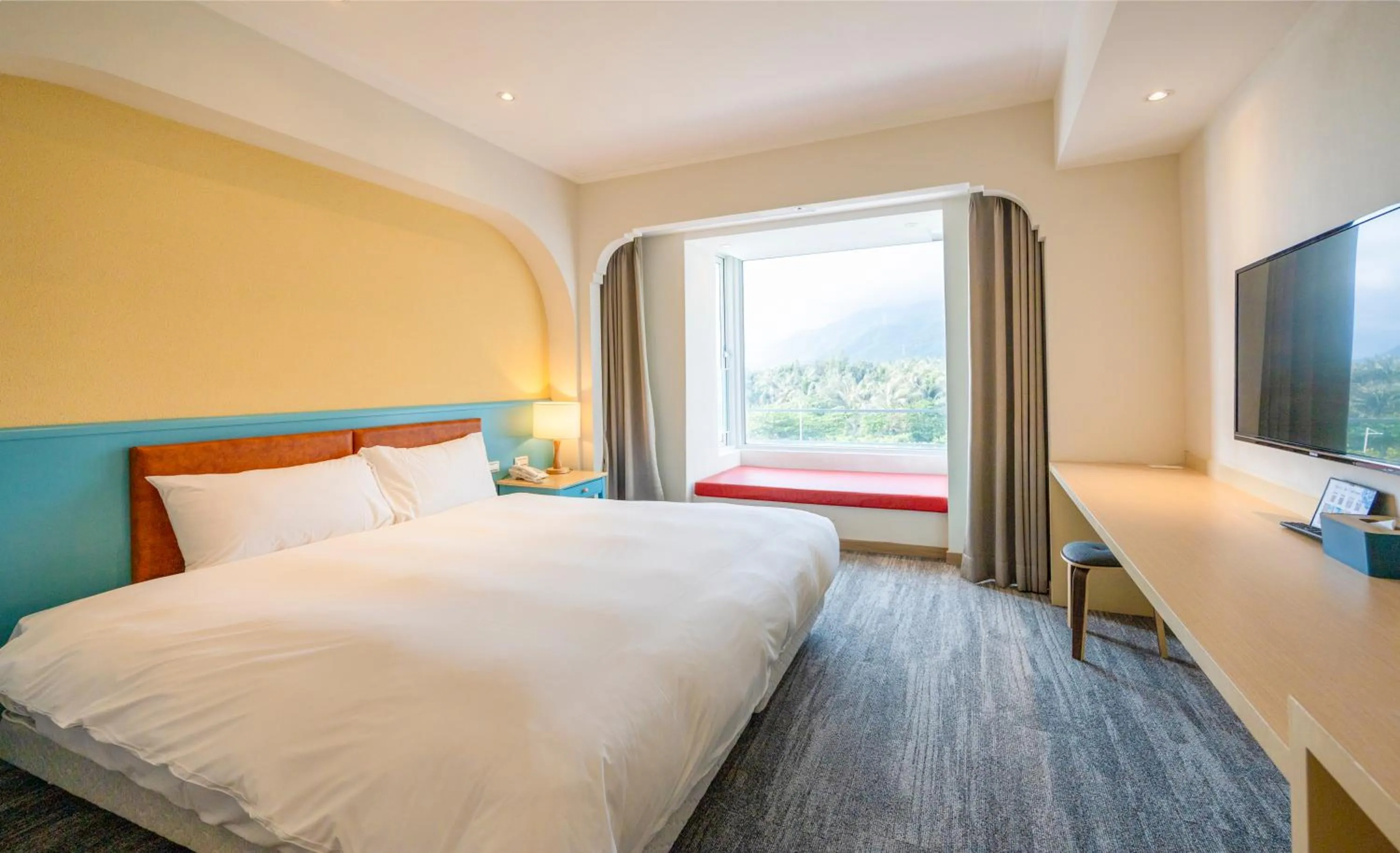 Deluxe Double Room in Kenting Long Beach Hotel