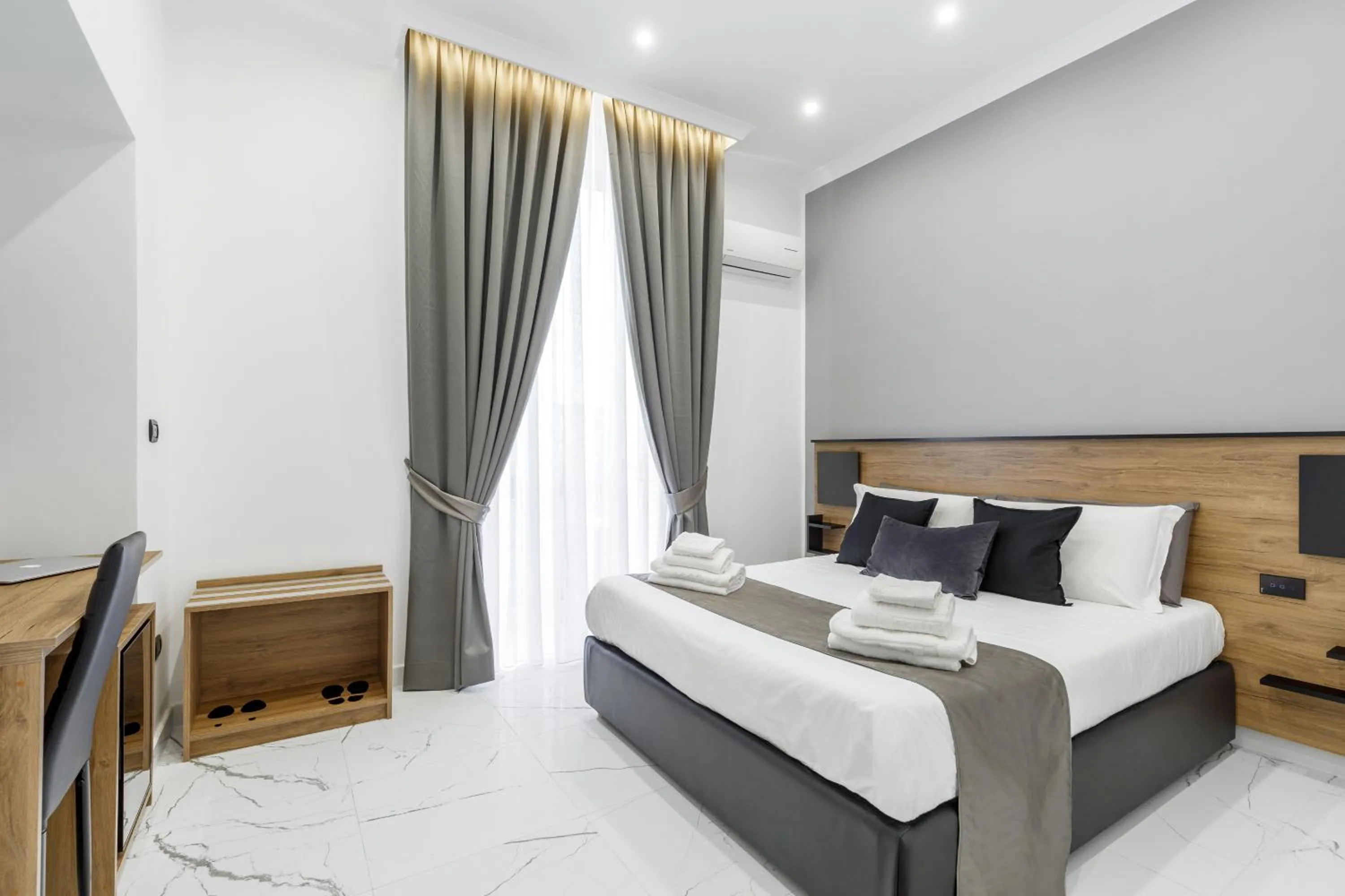 Standard Double Room in Sant'Angelo Suites