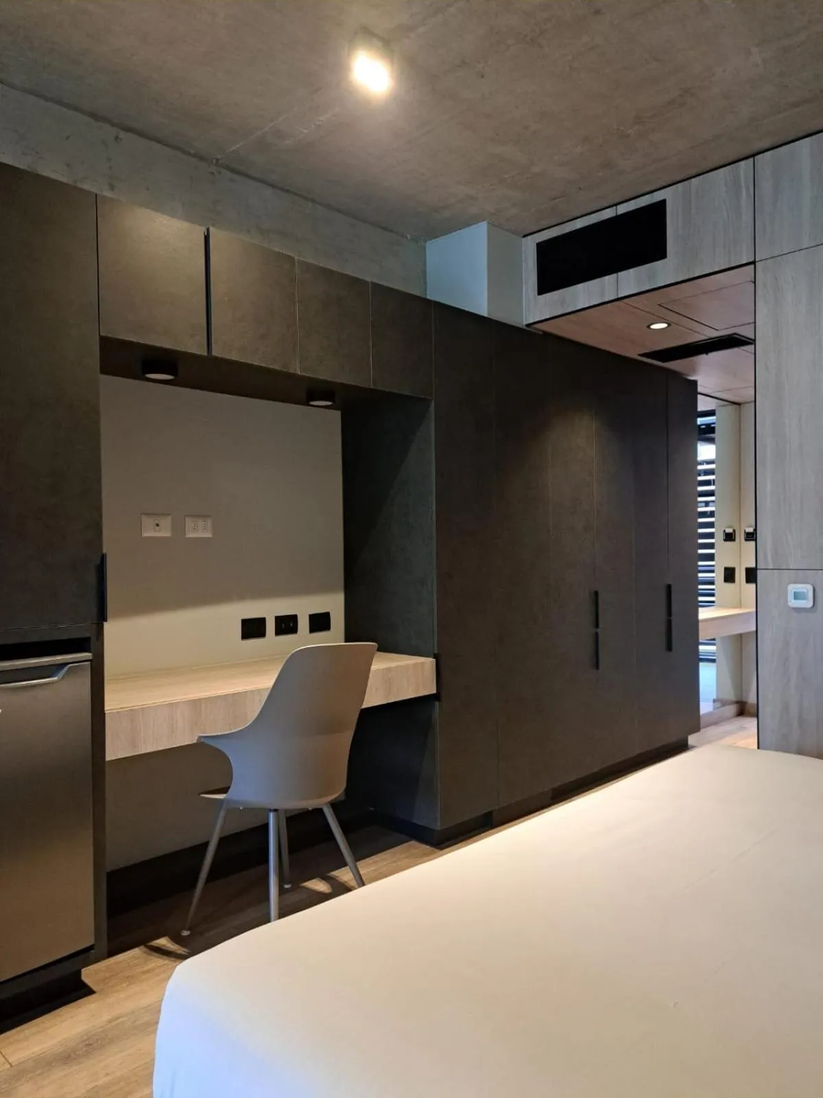 Apartment with Terrace - single occupancy - 1 double bed and 1 single bed in Nucleo Mayor Apart